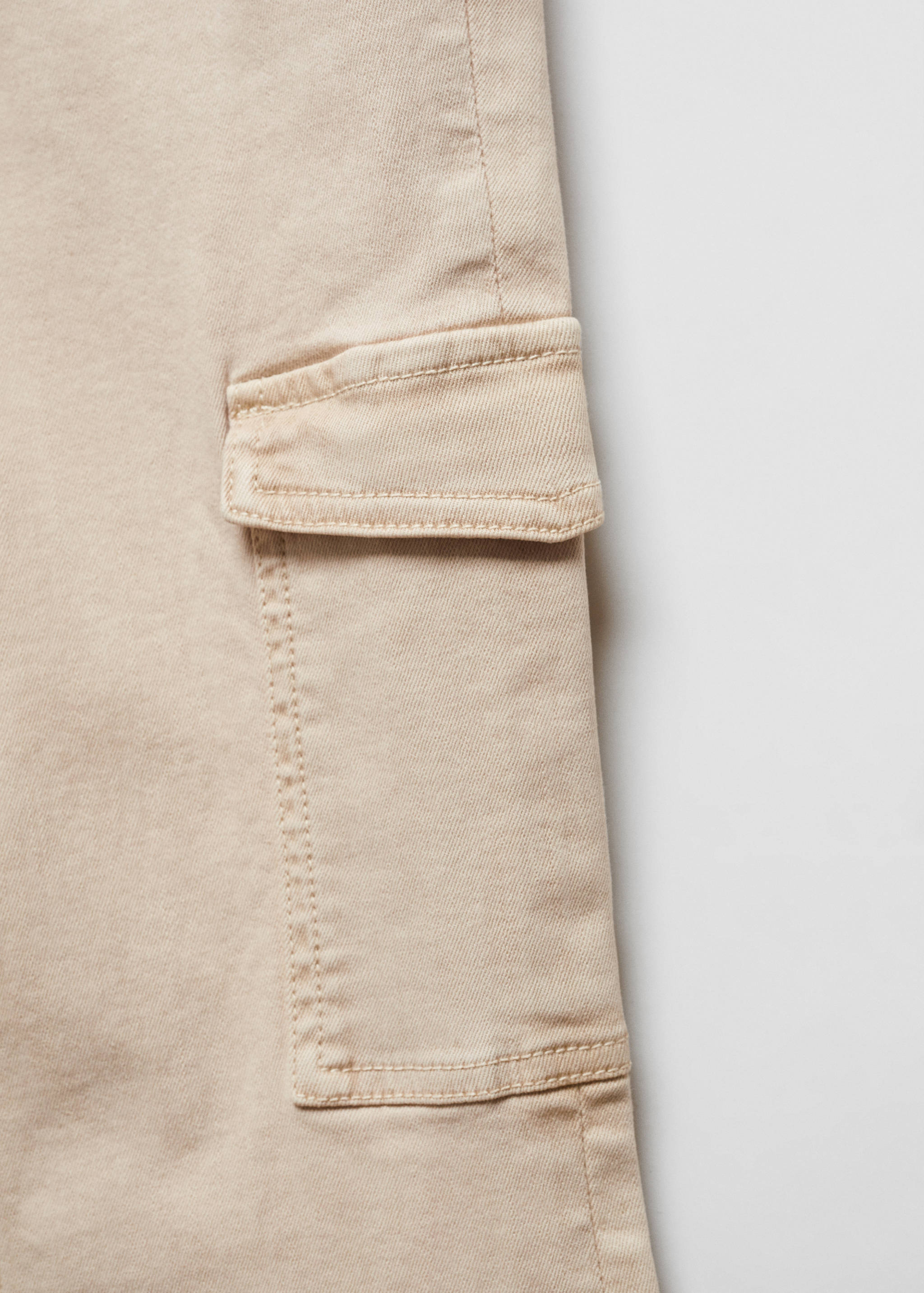 Flared cargobroek - Detail van het artikel 8