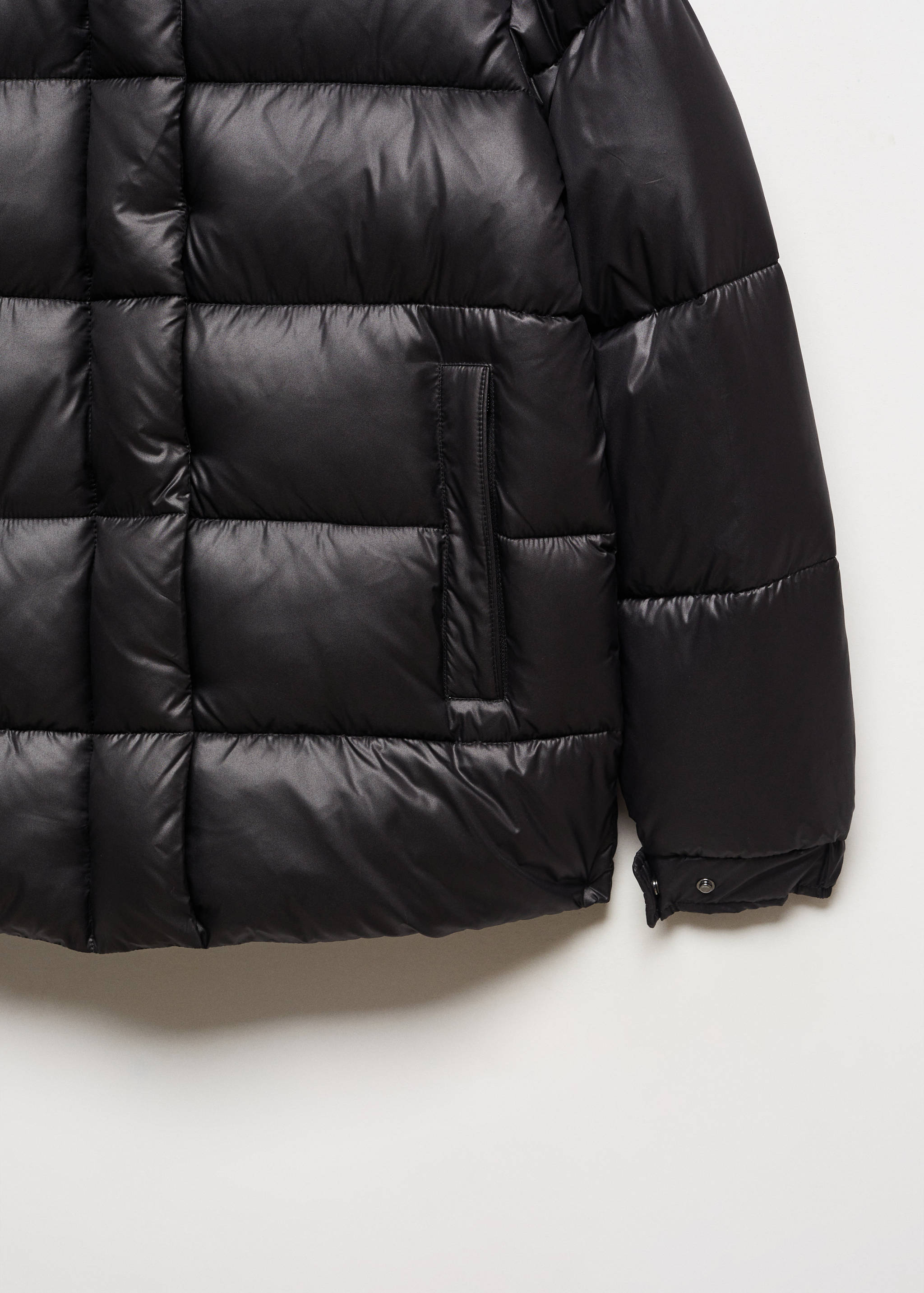 Water-repellent puffer coat - Details of the article 8