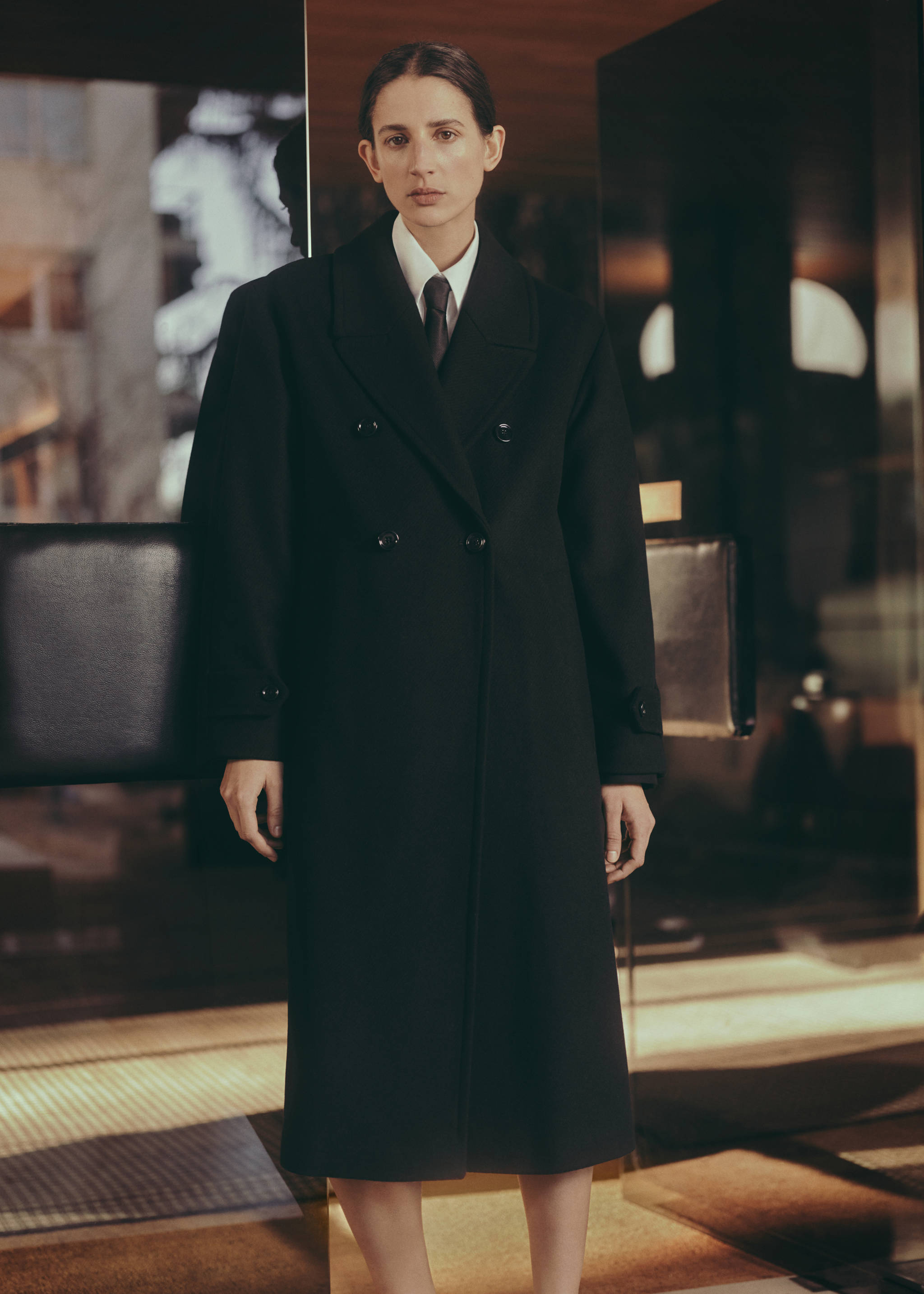 Manteau laine oversize - Détail de l'article 7, Noir. Ref: 67060448-00.