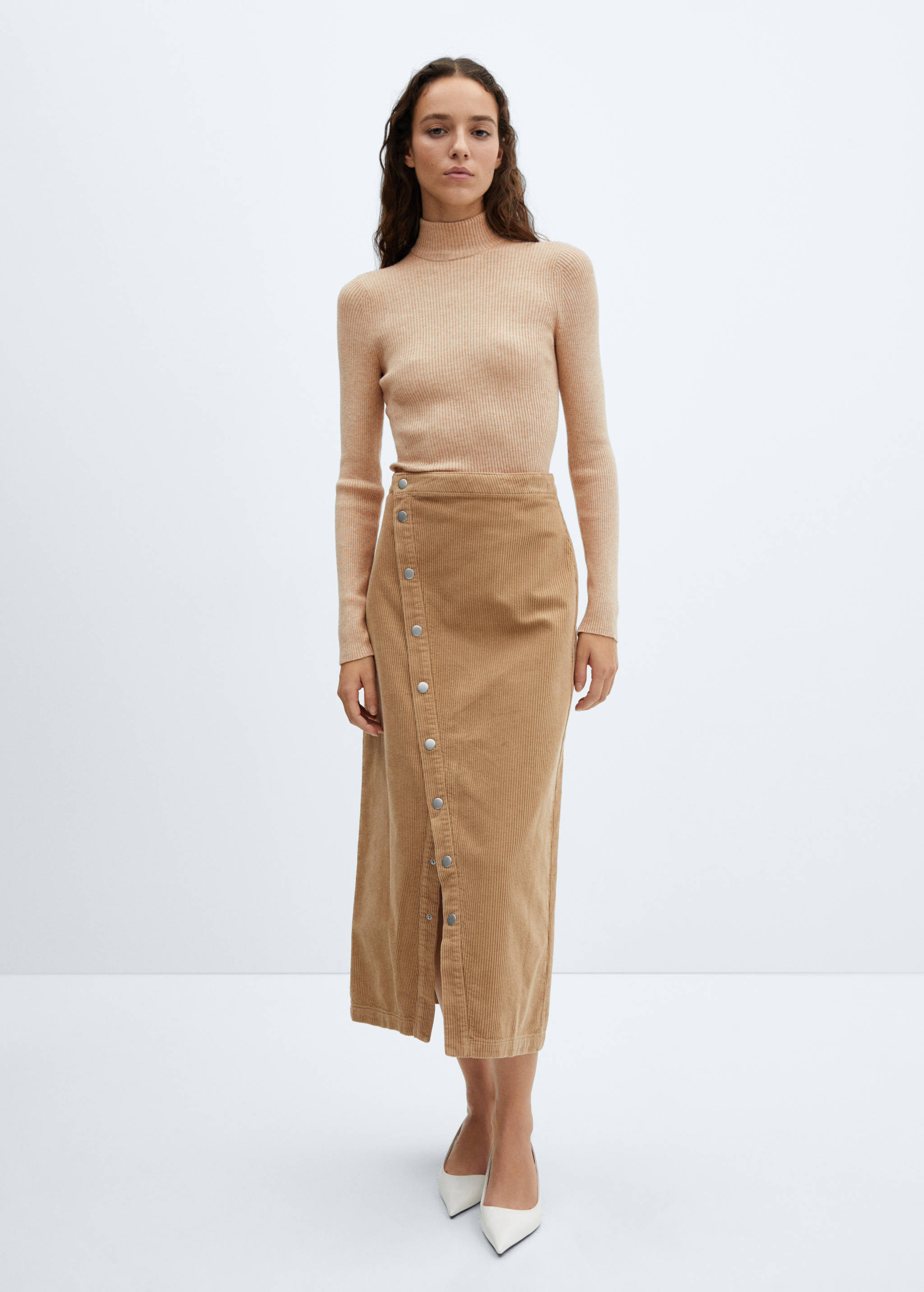 Turtleneck ribbed sweater - General plane