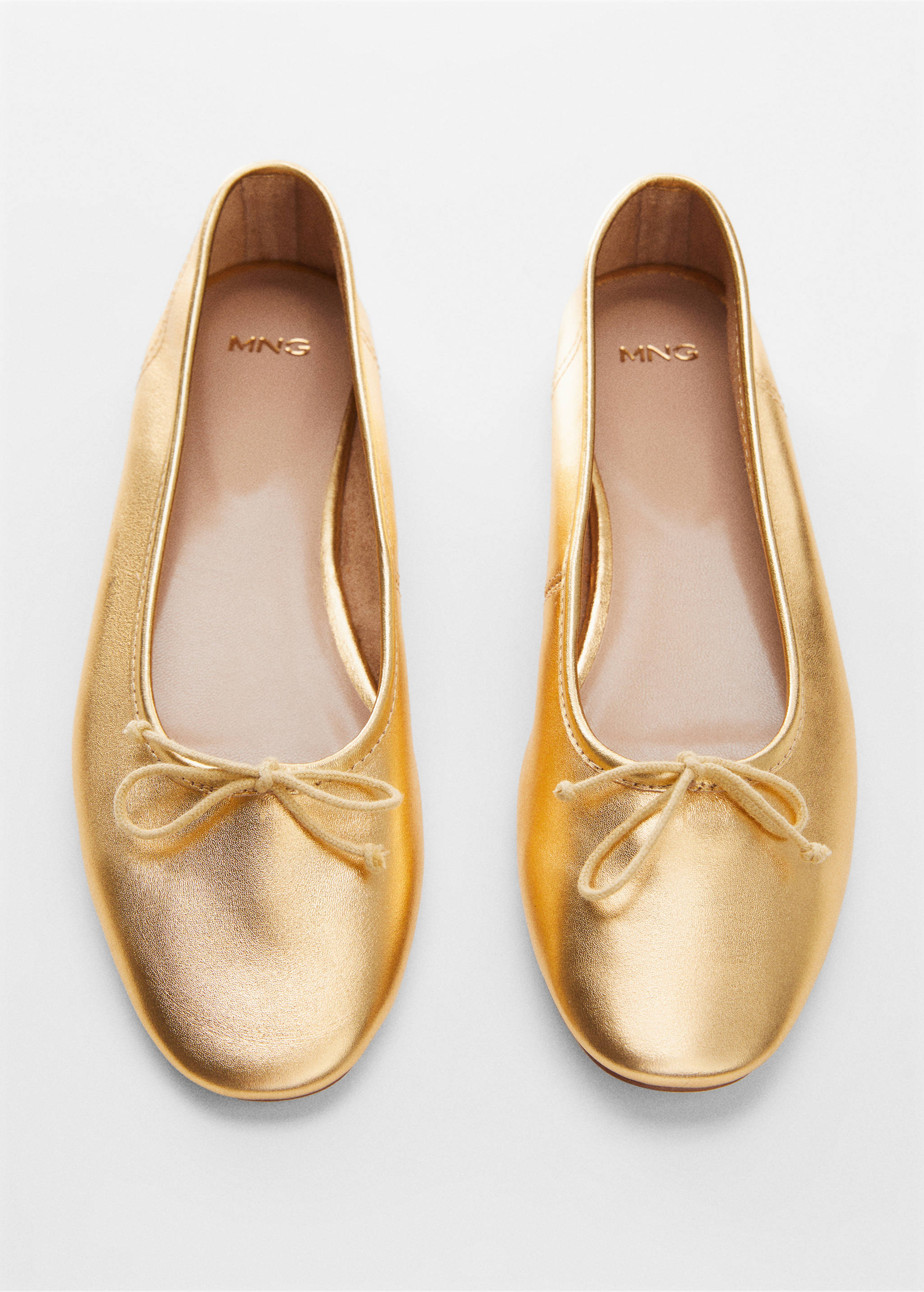 Leather ballet flats with bow - Details of the article 1