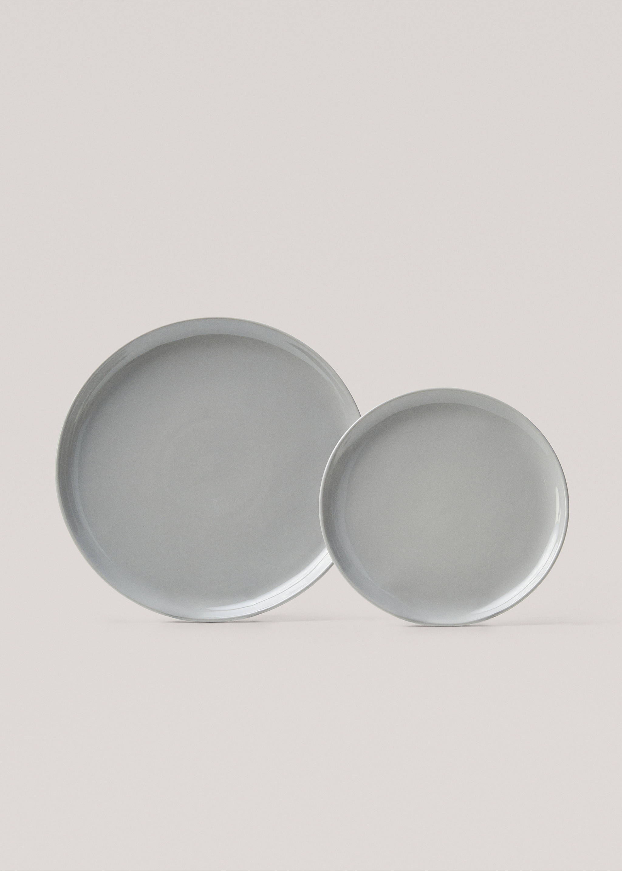Stoneware dinner plate - Details of the article 3, Grey. Ref: 67060477-00.