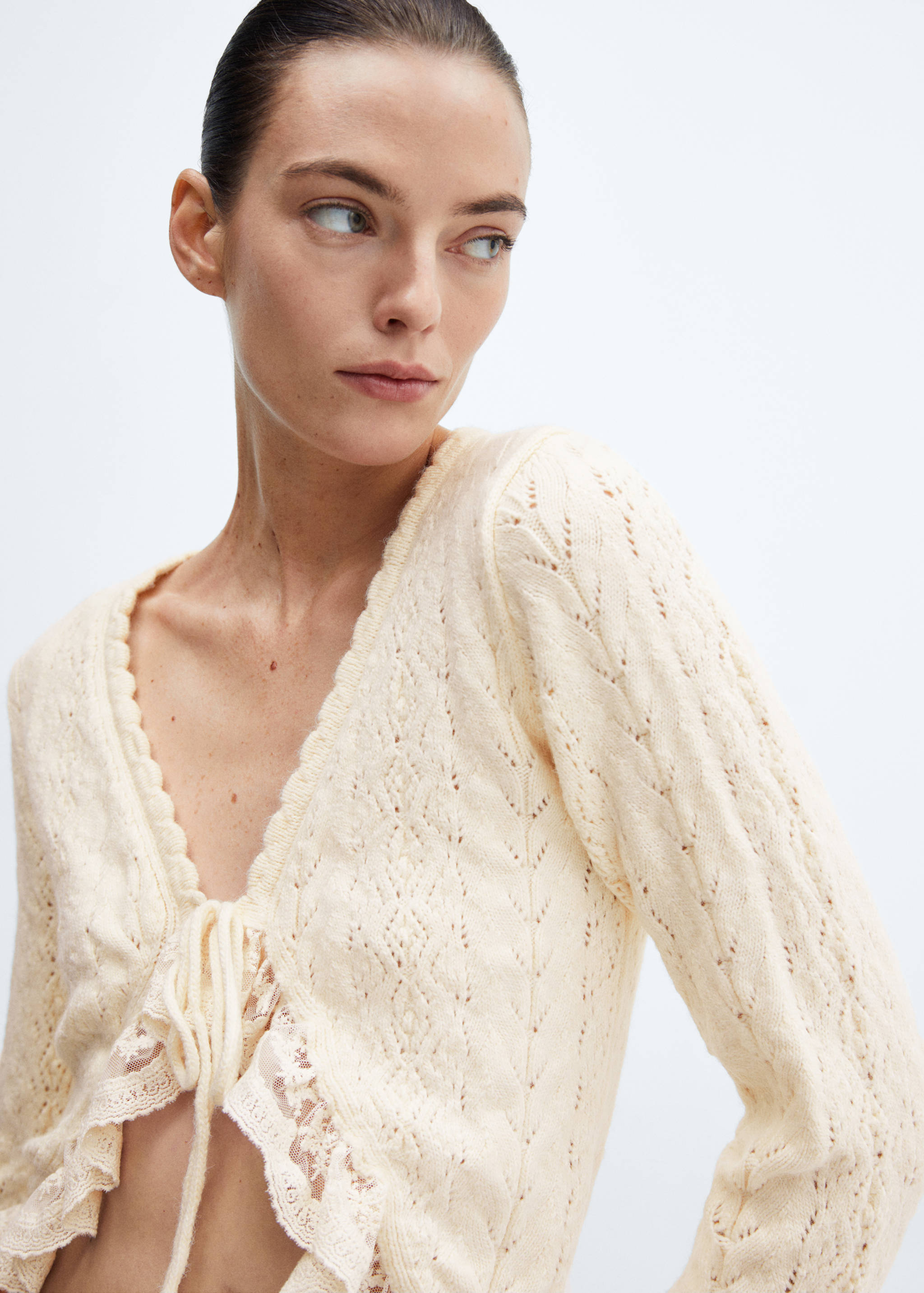 Ruffled knot cardigan - Details of the article 1