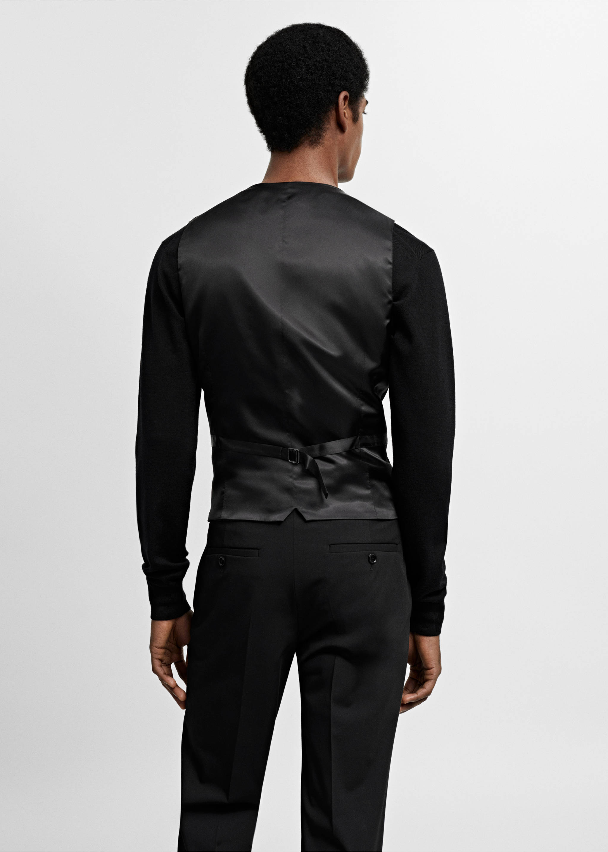 Armilla vestit súper slim fit teixit strech - Revers de l'article, Negre. Ref: 67060621-00.