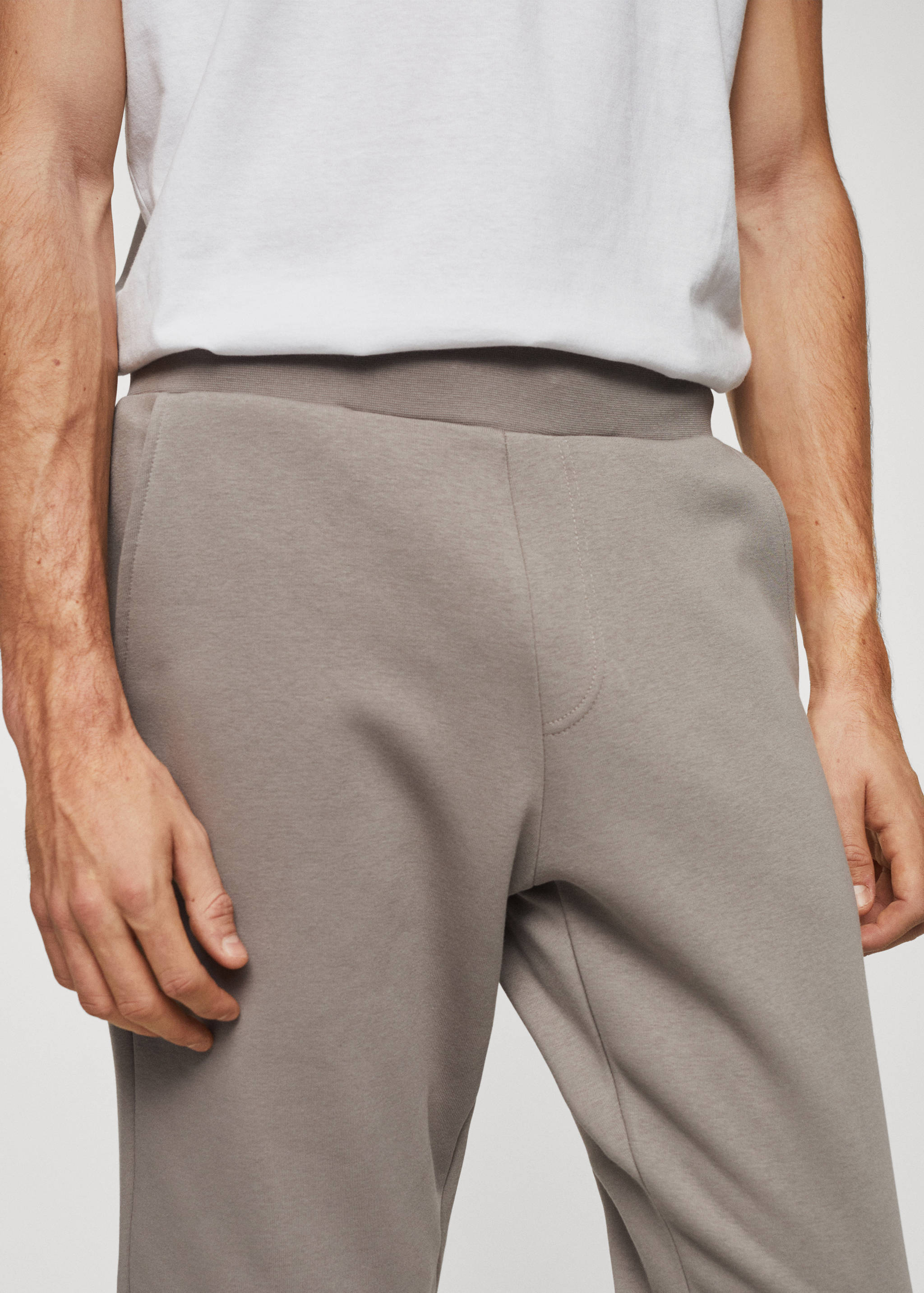Cotton jogger-style trousers - Details of the article 1