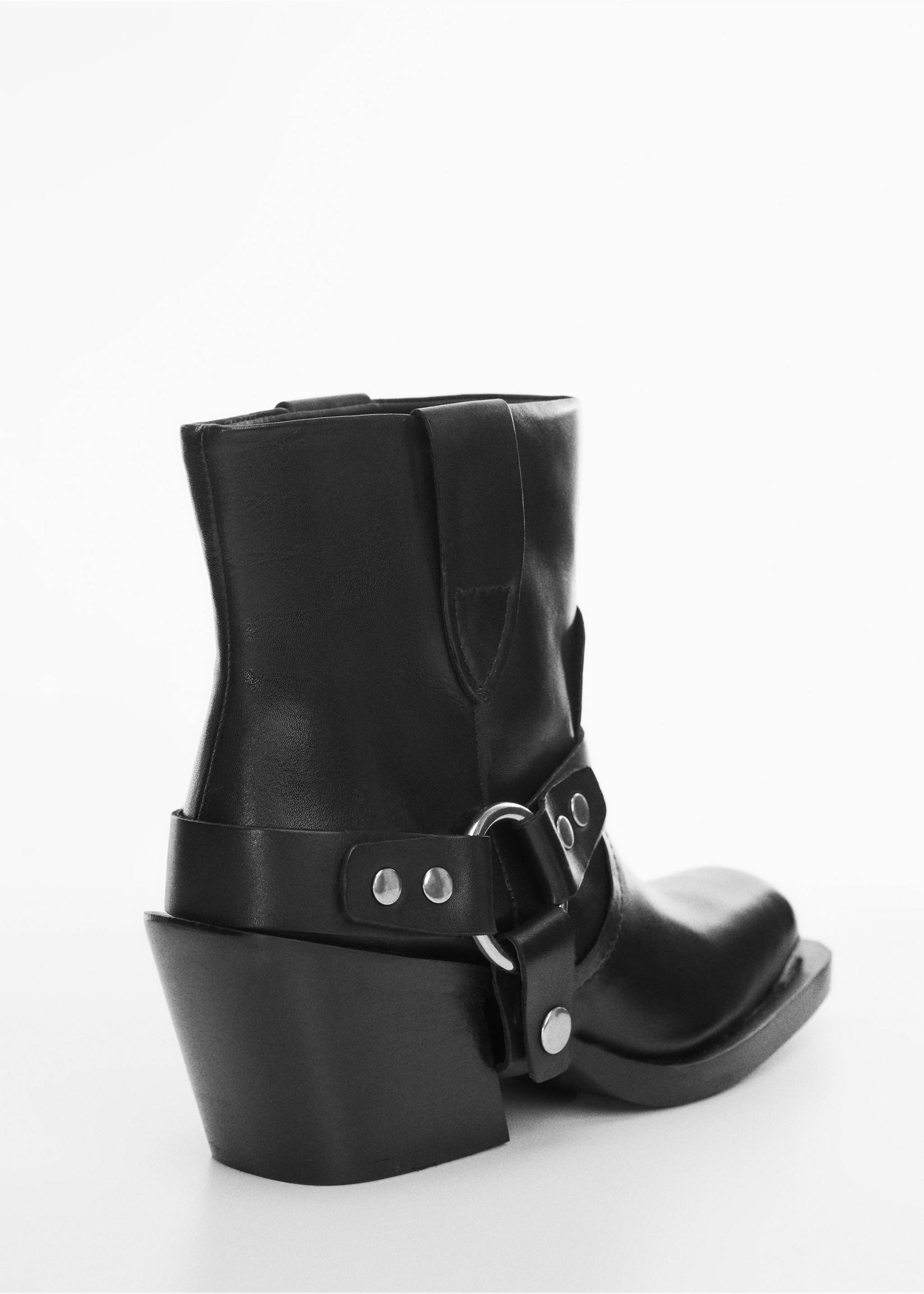 Buckle ankle boots - Details of the article 1, Black. Ref: 67060675-00.