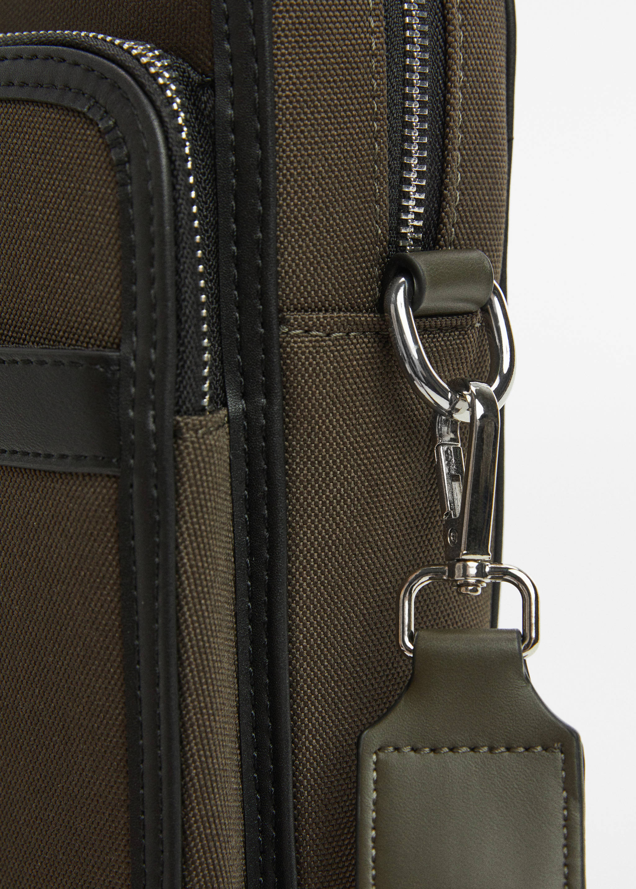 Shoulder bag with faux-leather details - Details of the article 3