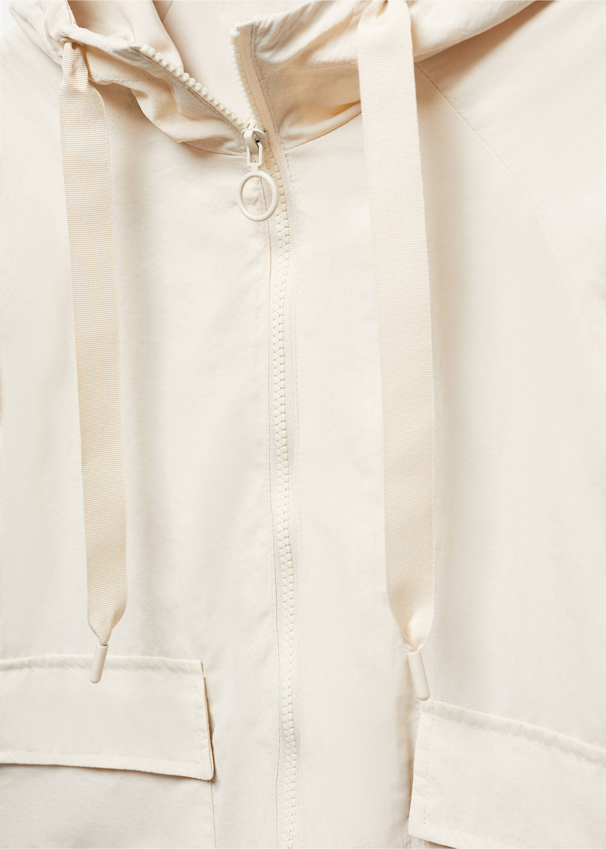Leichte Jacke mit Taschen - Detail des Artikels 8, Eisgrau. Ref: 67062911-00.