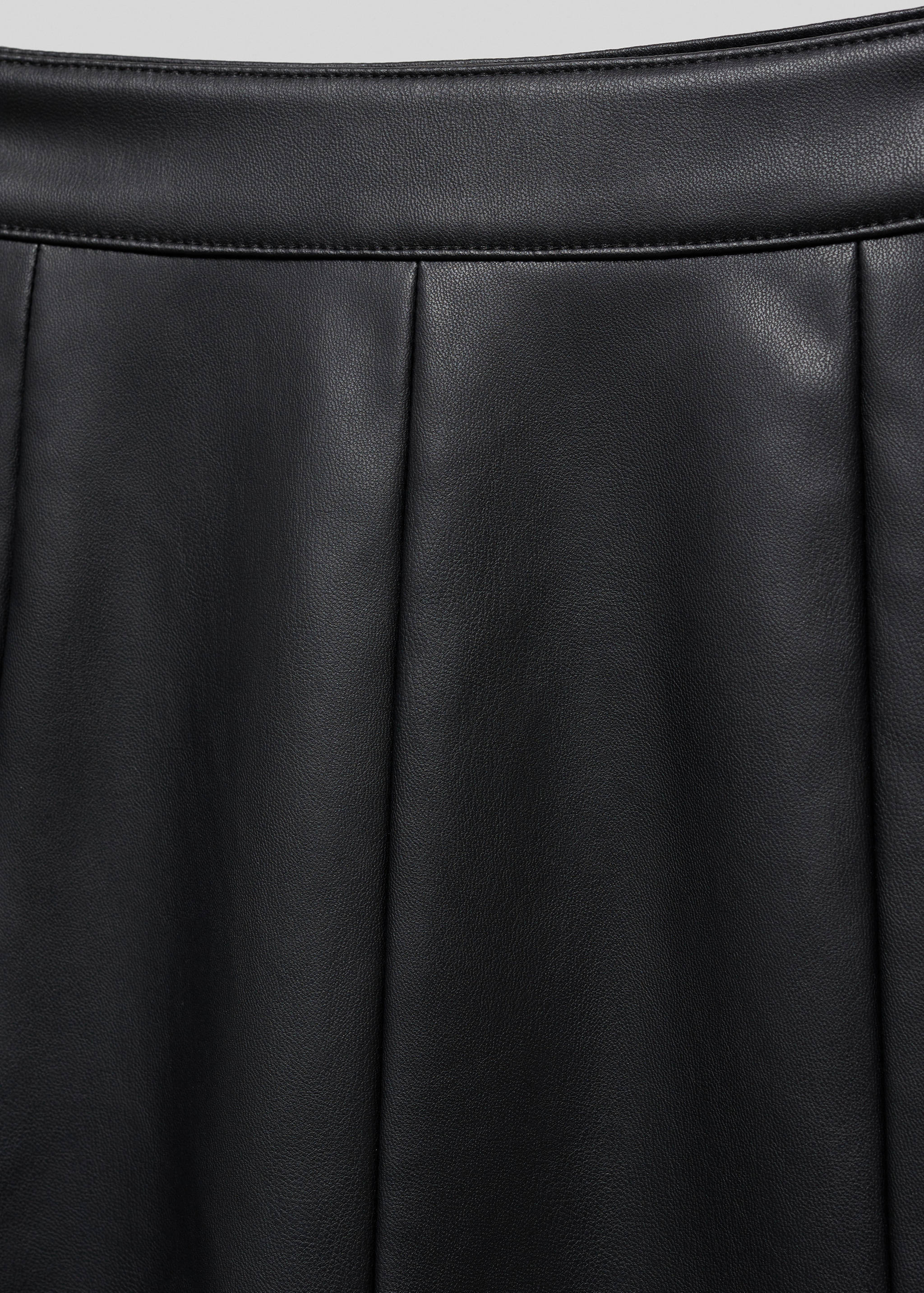 Faux-leather skirt - Details of the article 8