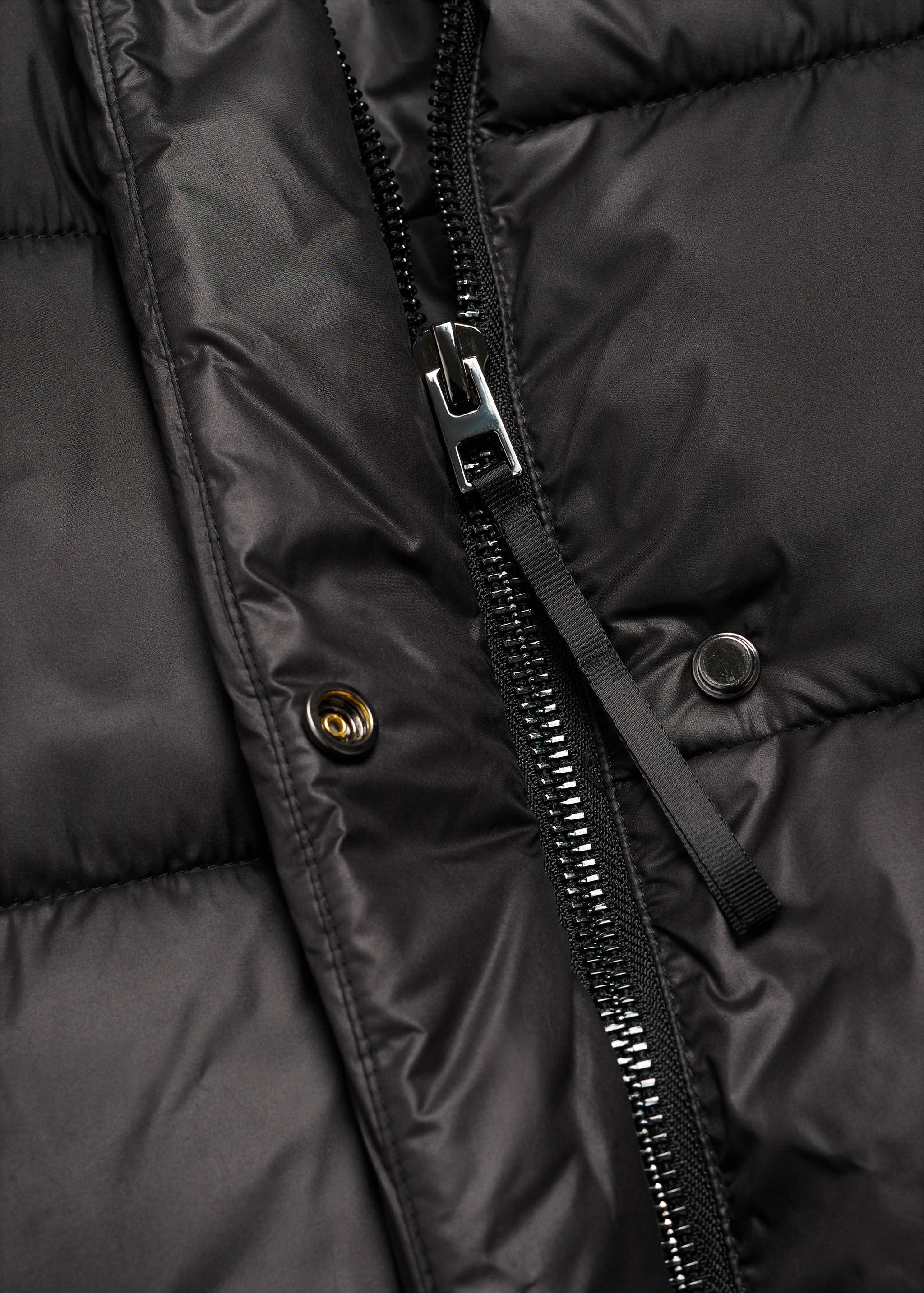 Detachable hood puffer coat - Details of the article 0, Black. Ref: 67063262-00.