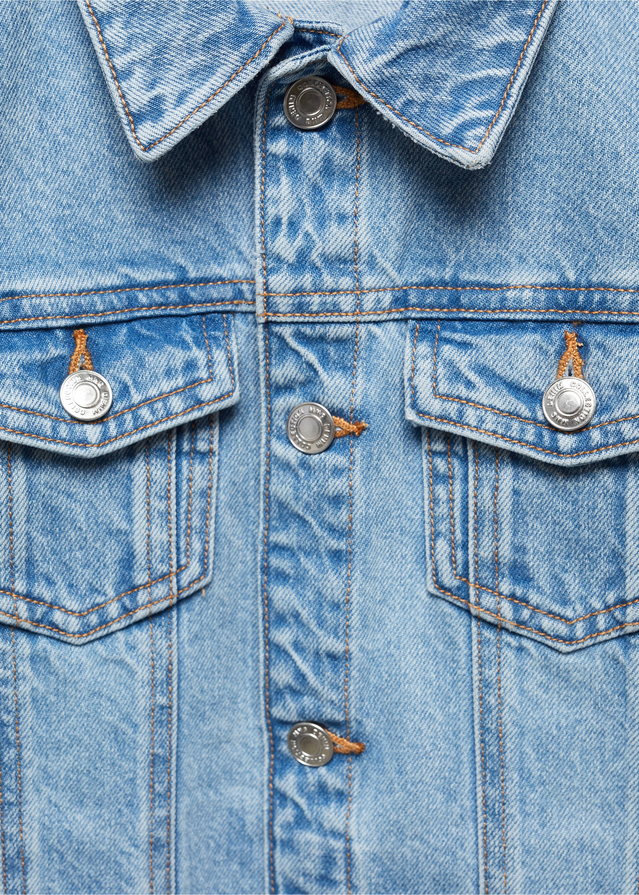 Pockets denim jacket - Details of the article 8, Medium Blue. Ref: 67063266-00.