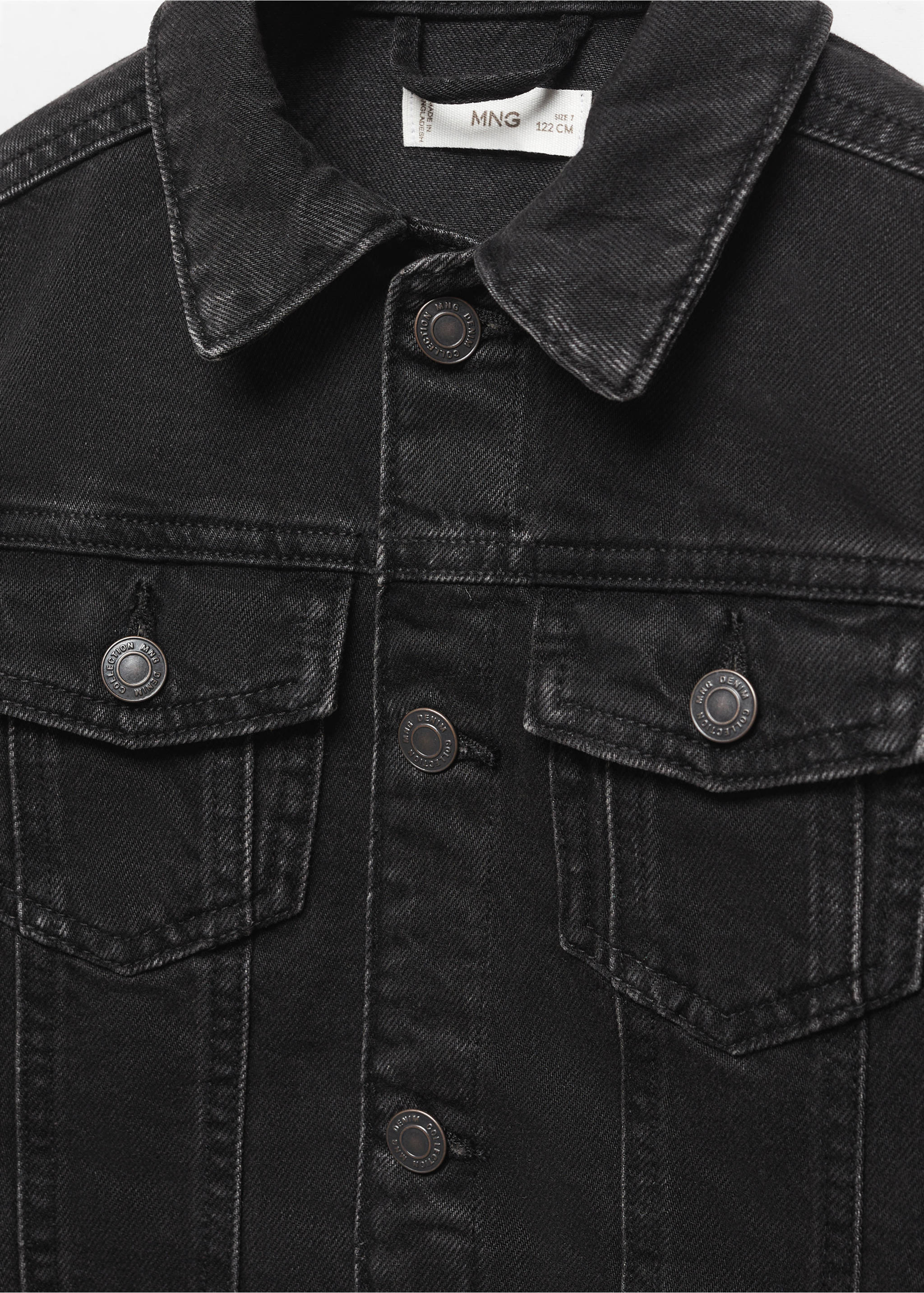 Pockets denim jacket - Details of the article 8, Black denim. Ref: 67063266-00.