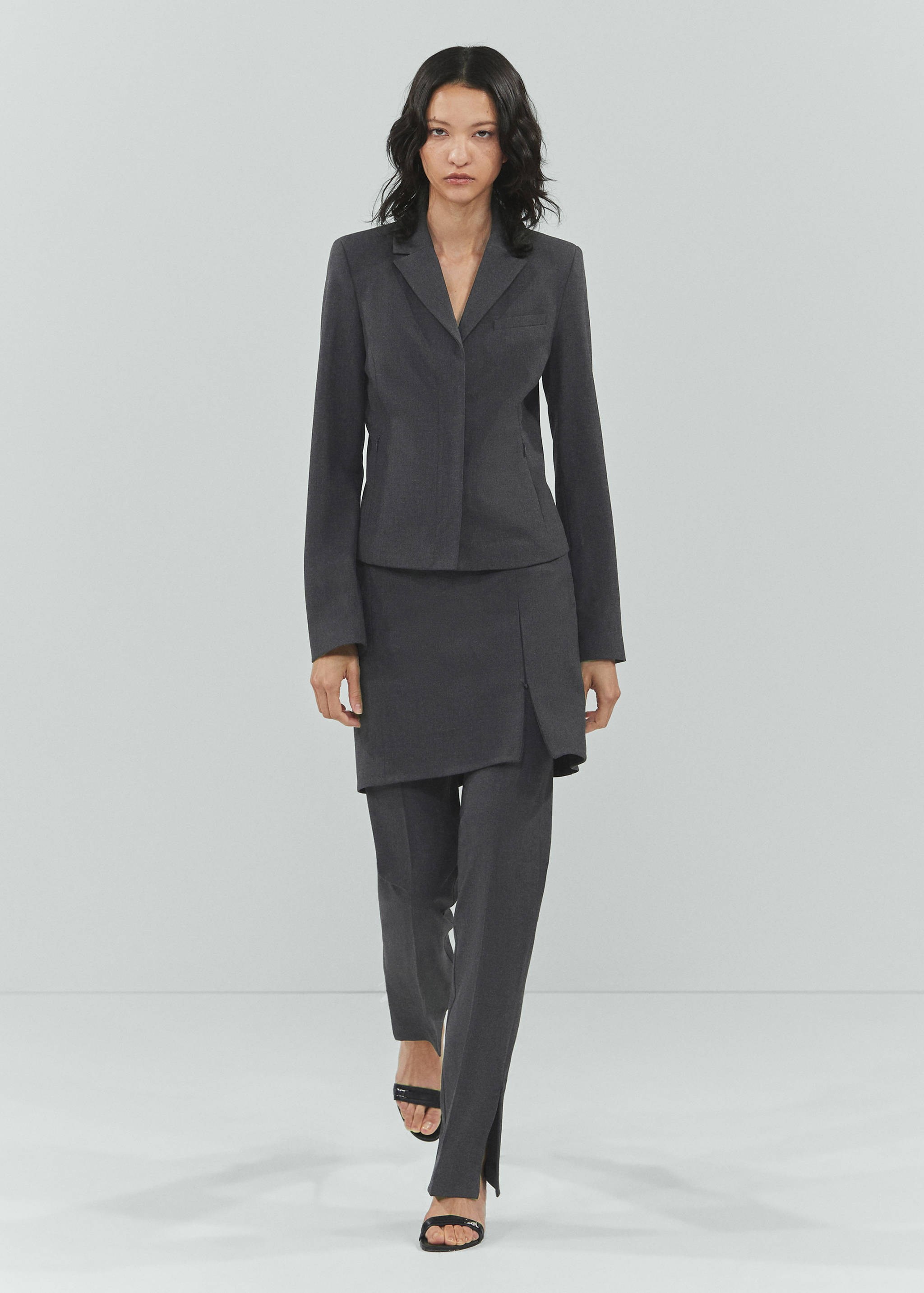 Getailleerde blazer met rits - Overzichtstekening