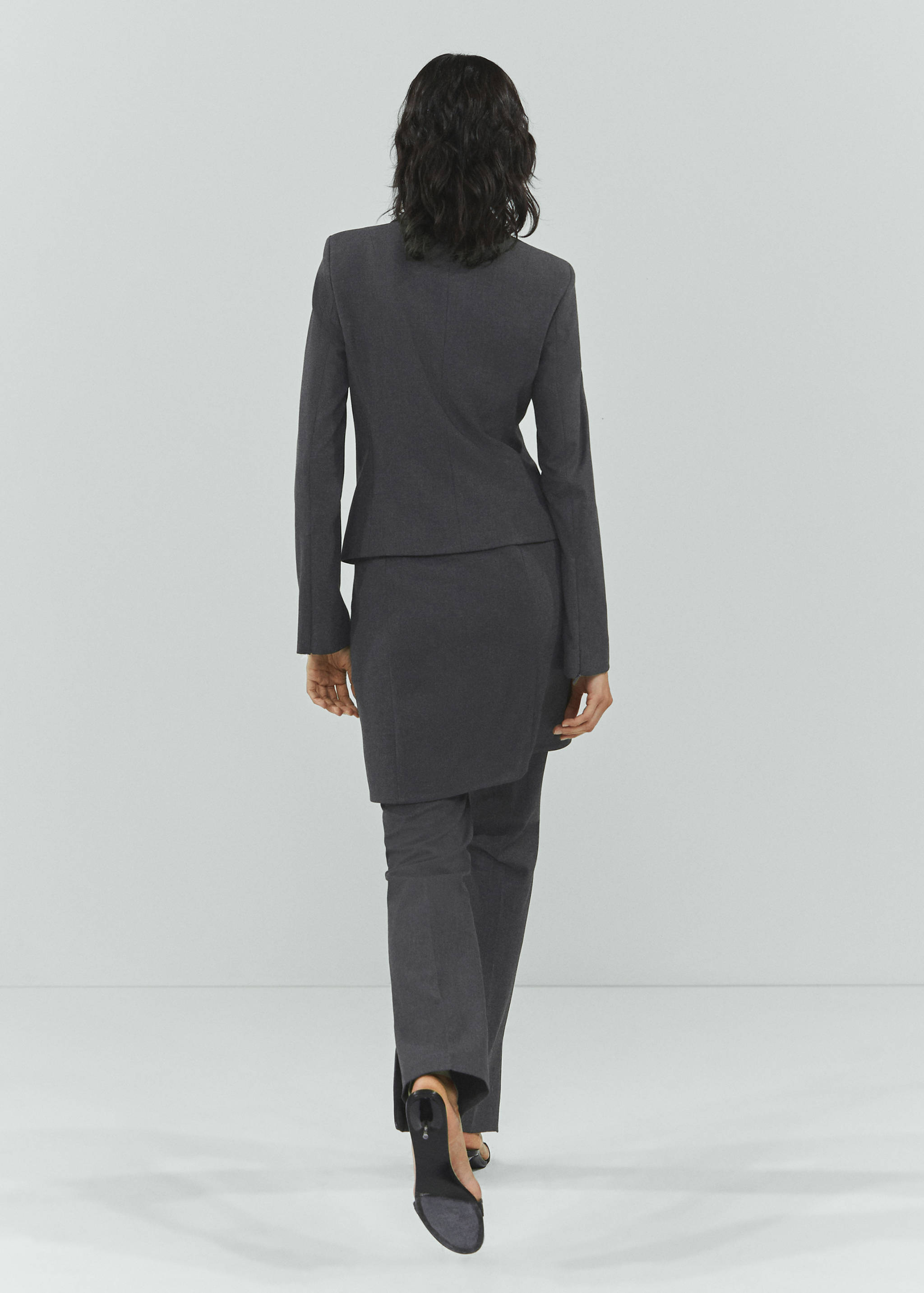 Getailleerde blazer met rits - Achterkant van het artikel