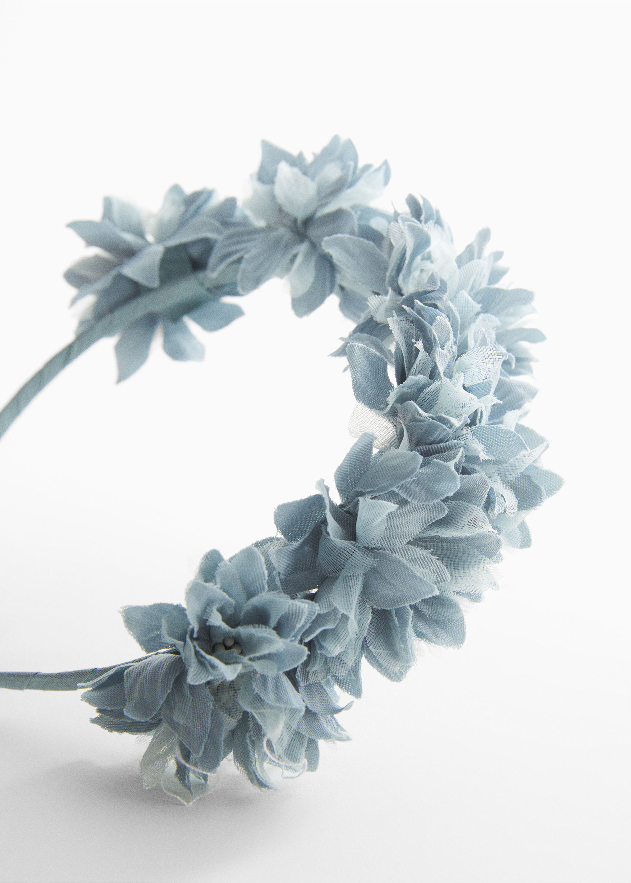 Diadema flores relieve - Plano medio