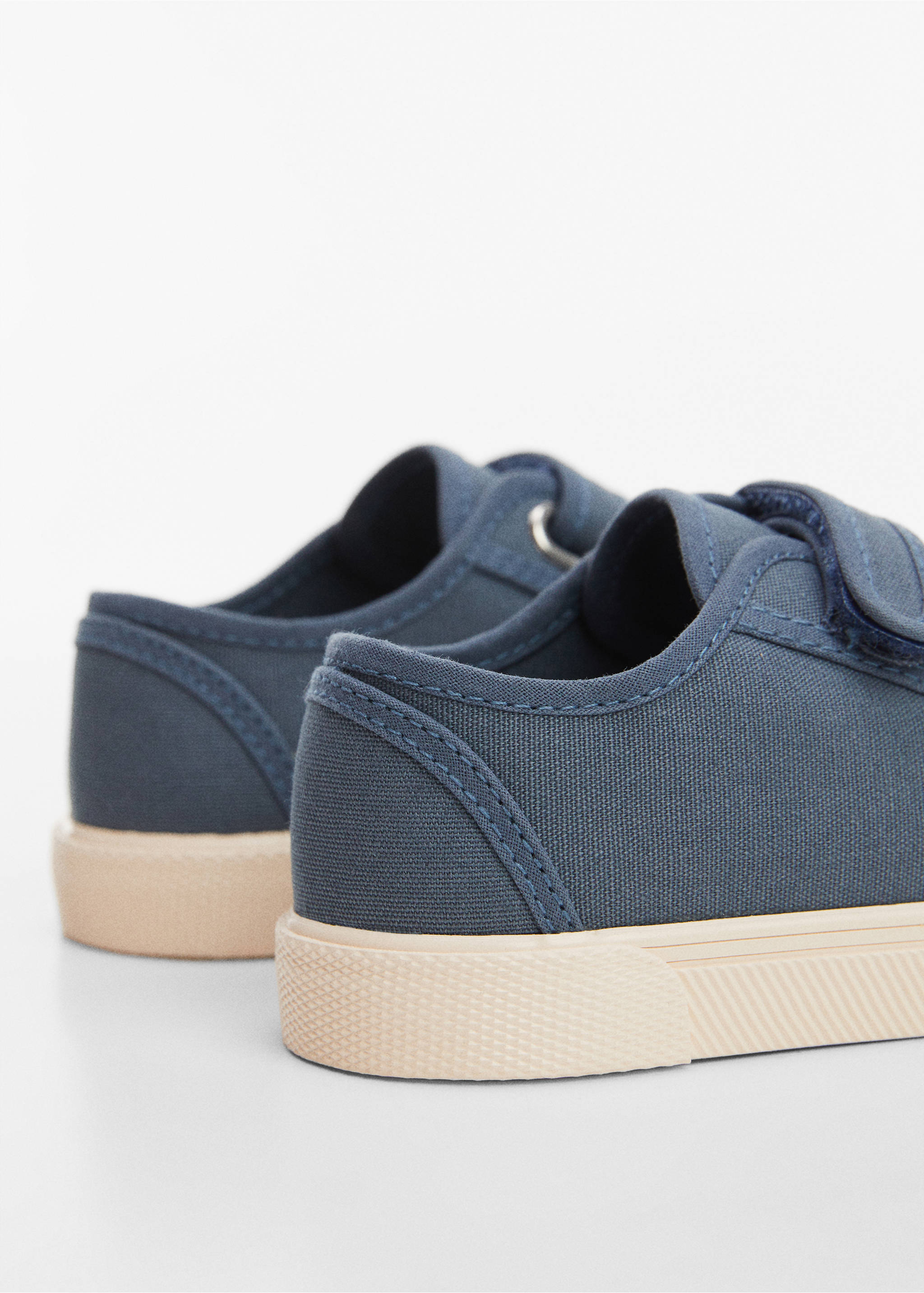 Velcro fastening sneakers - Details of the article 1, Blue. Ref: 67064013-00.