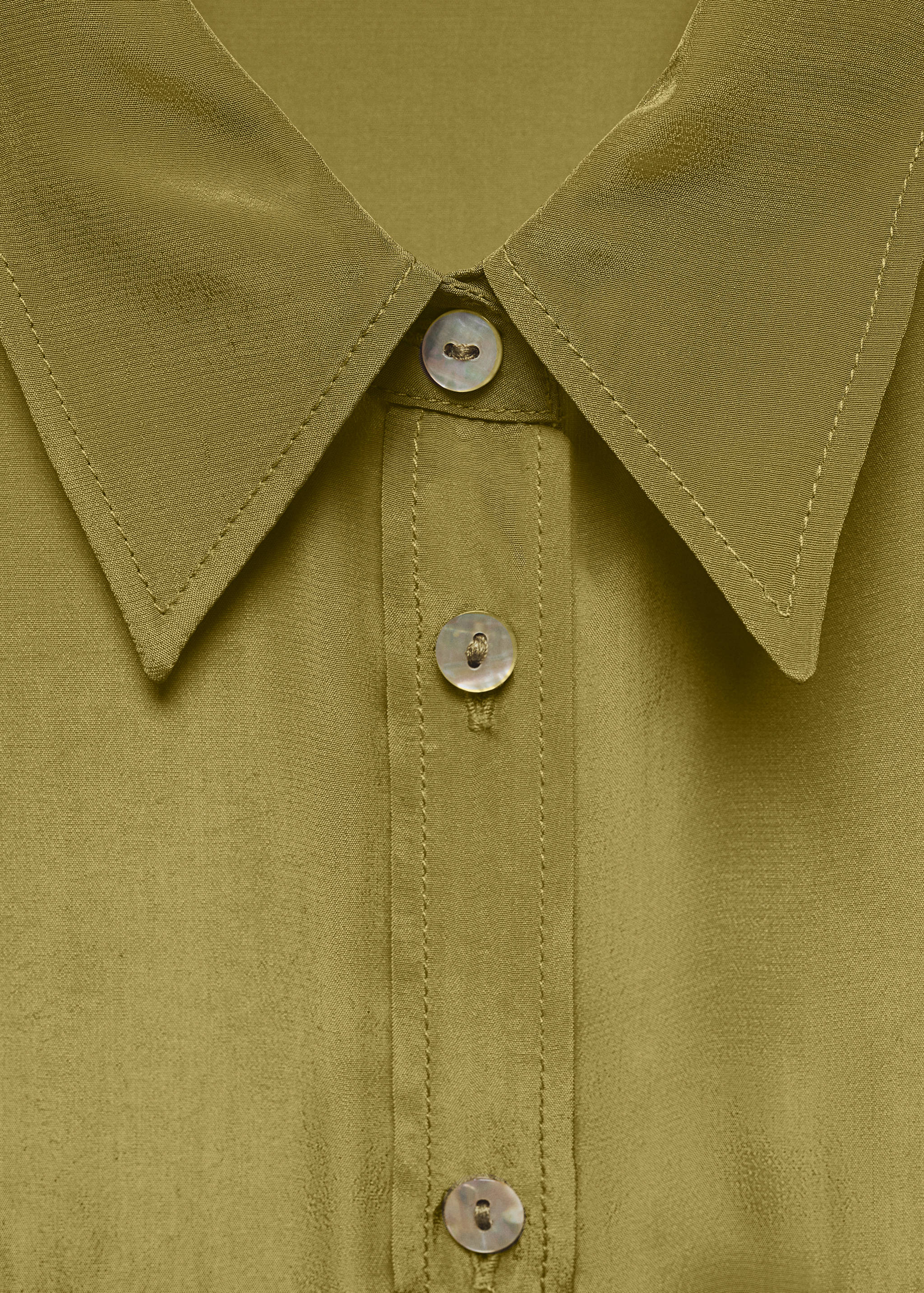 Camisa fluida bolsillos - Detalle del artículo 8