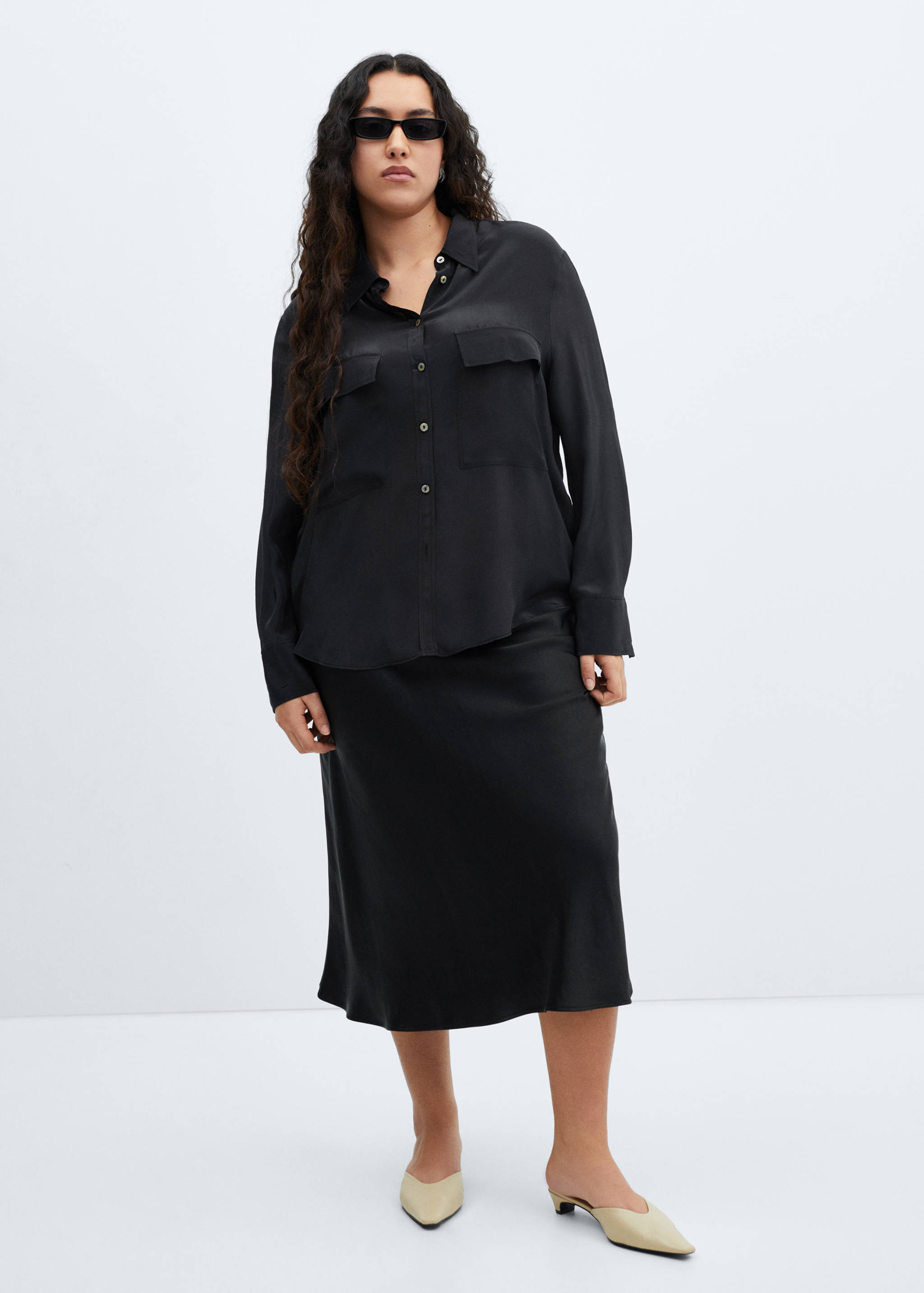 Camisa fluida bolsillos - Detalle del artículo 3