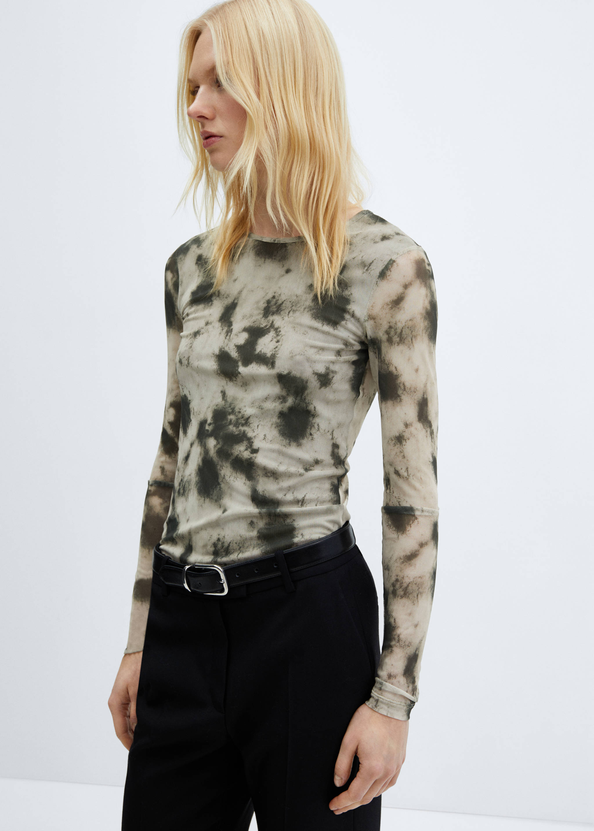 Gemustertes Mesh-T-Shirt - Mittlere Ansicht