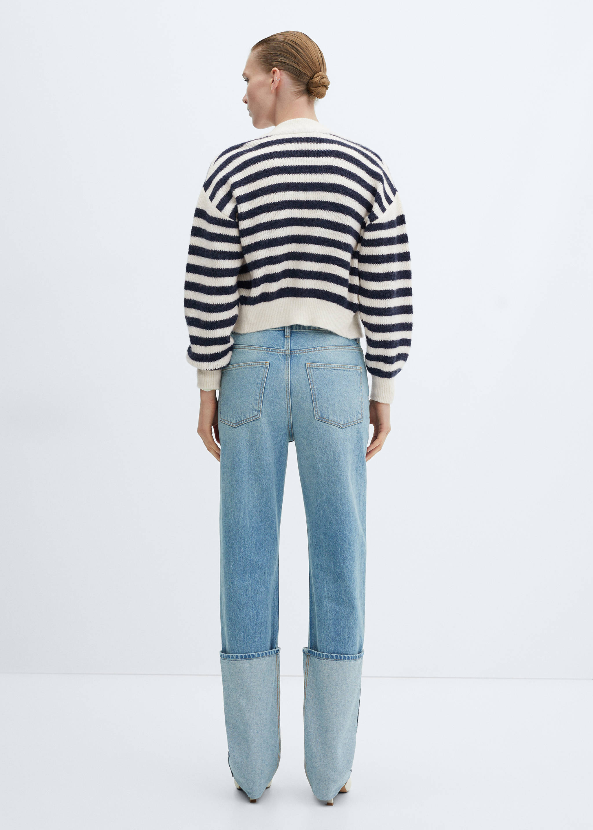 Cipzáras, kötött kardigán - A cikk hátulja