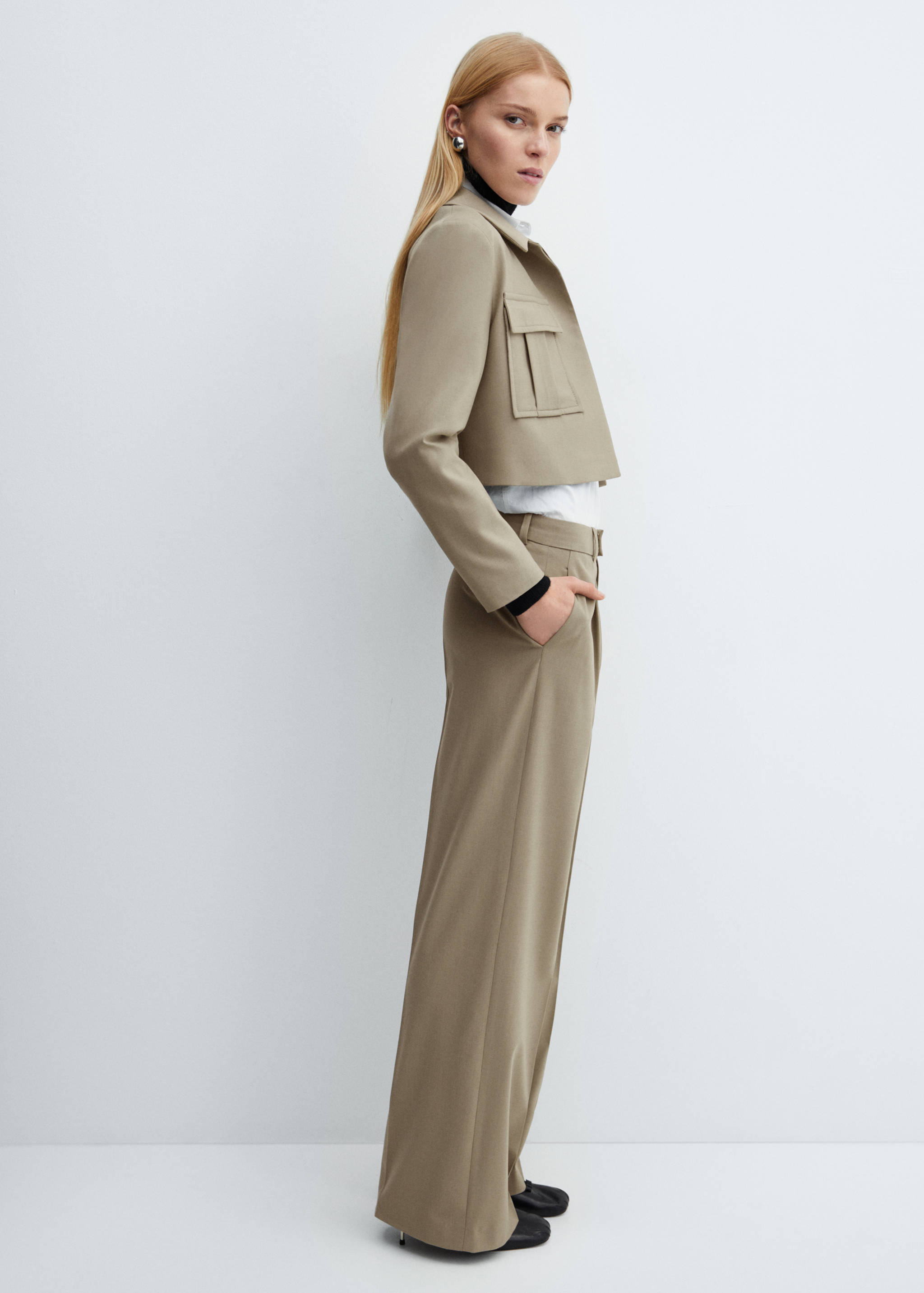 Wide leg pleated trousers - Details of the article 2