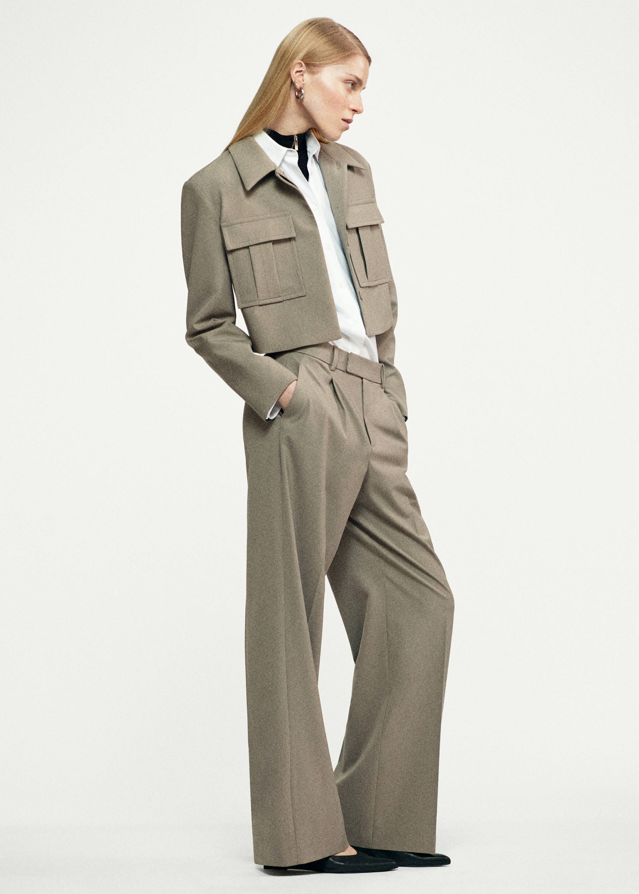 Wide leg pleated trousers - Details of the article 7