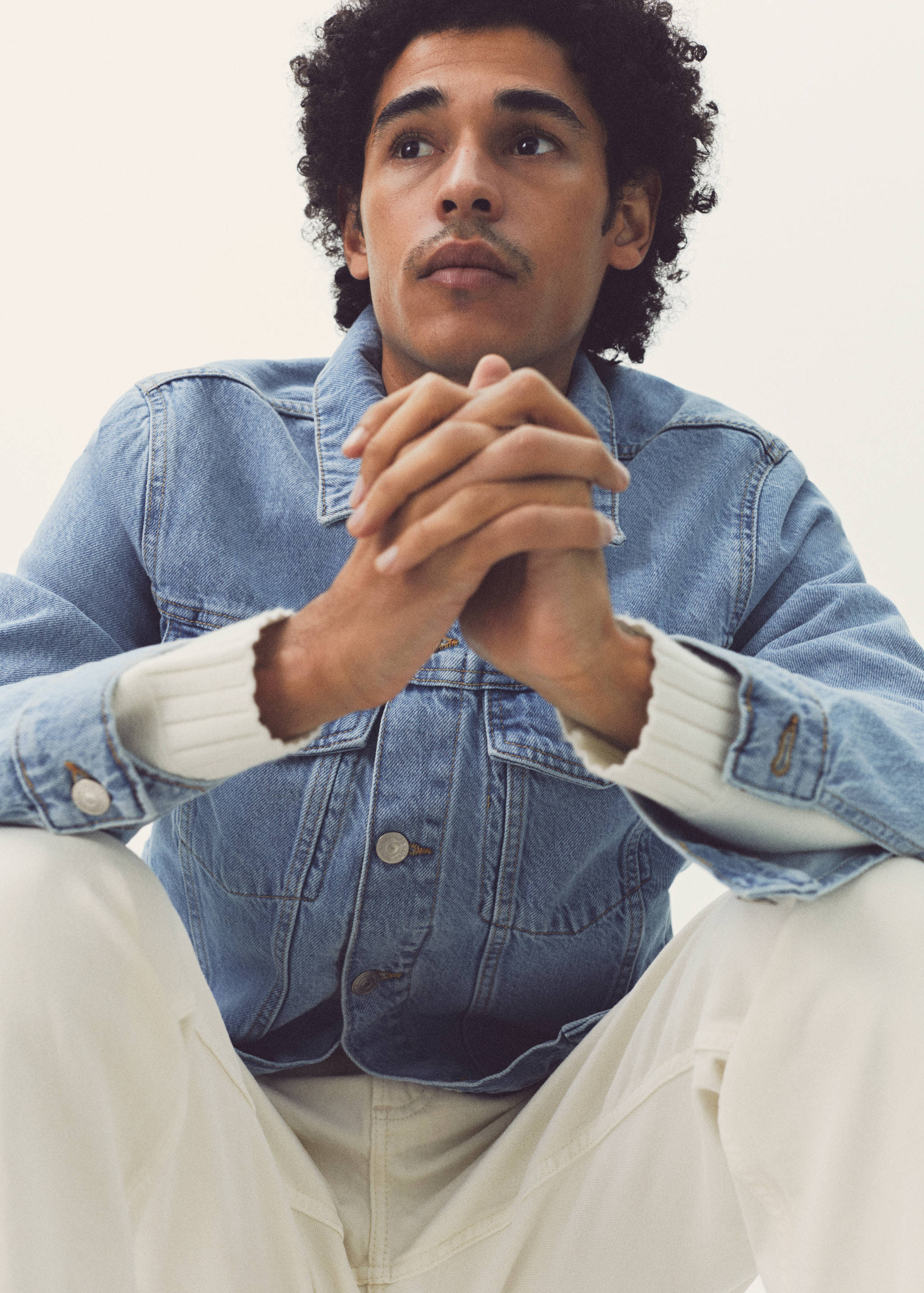 Blouson jean poches - Détail de l'article 6, Bleu clair. Ref: 67064440-00.