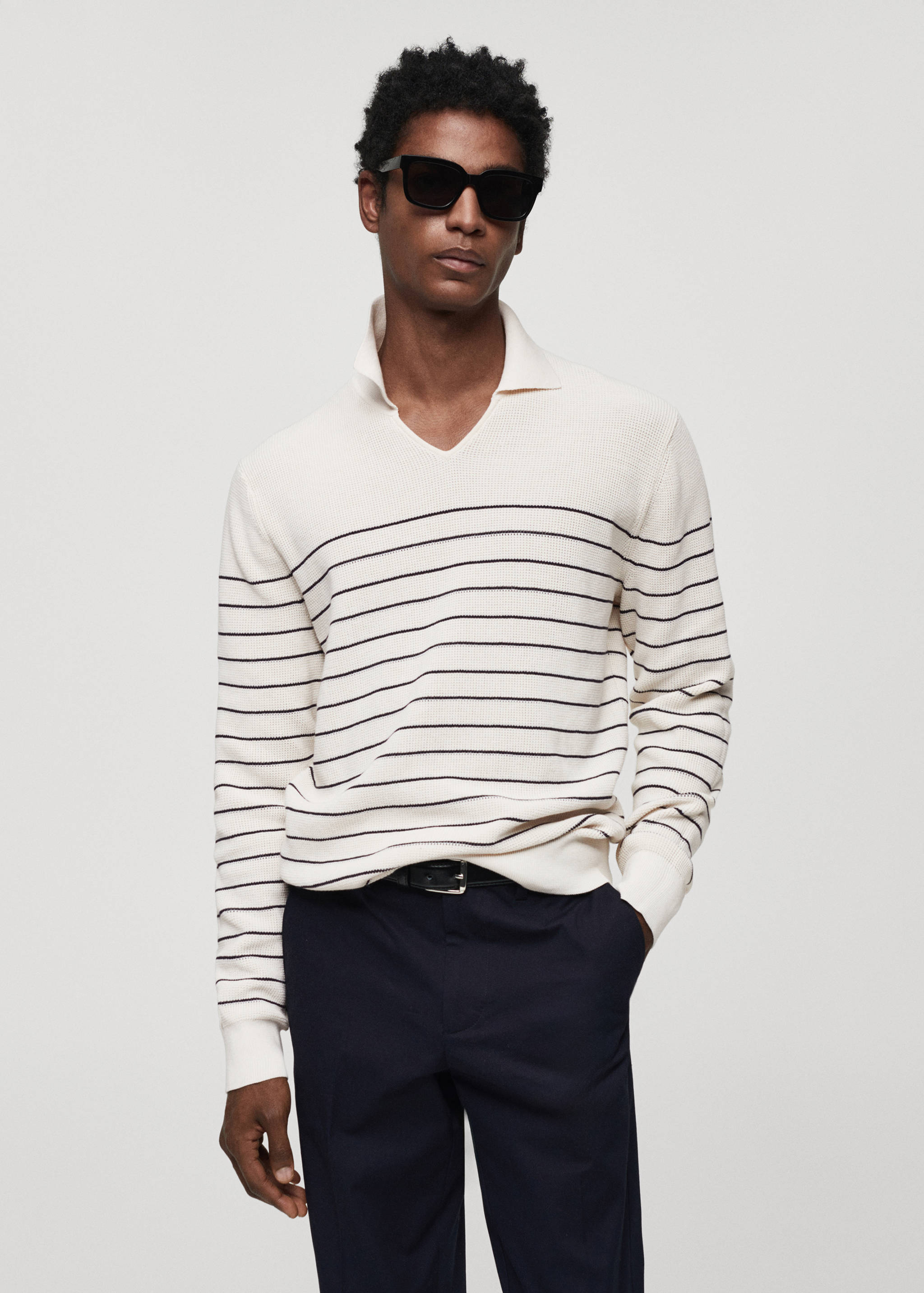 Striped polo-style sweater - Medium plane
