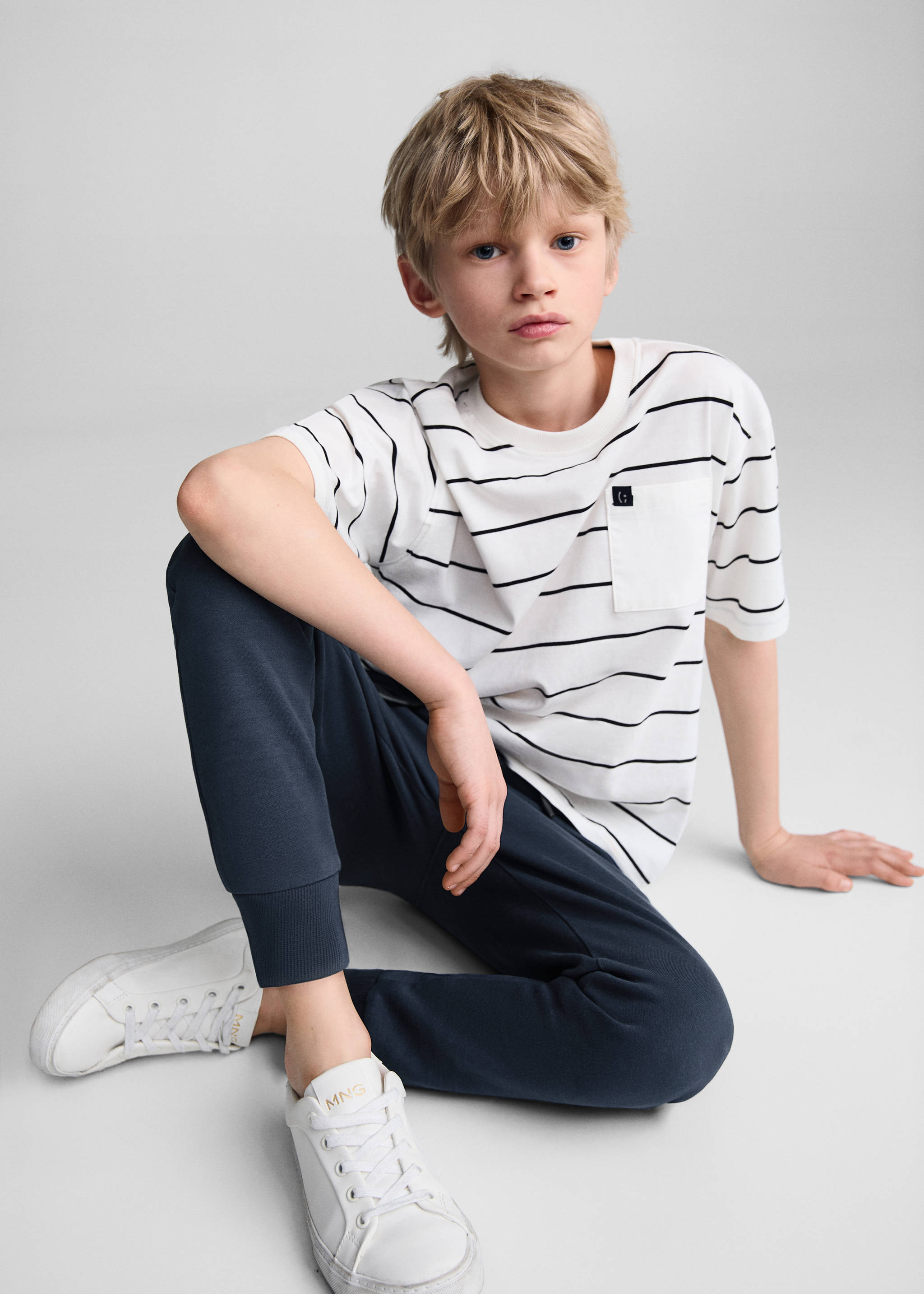 Plush-cotton jogger trousers - Details of the article 2