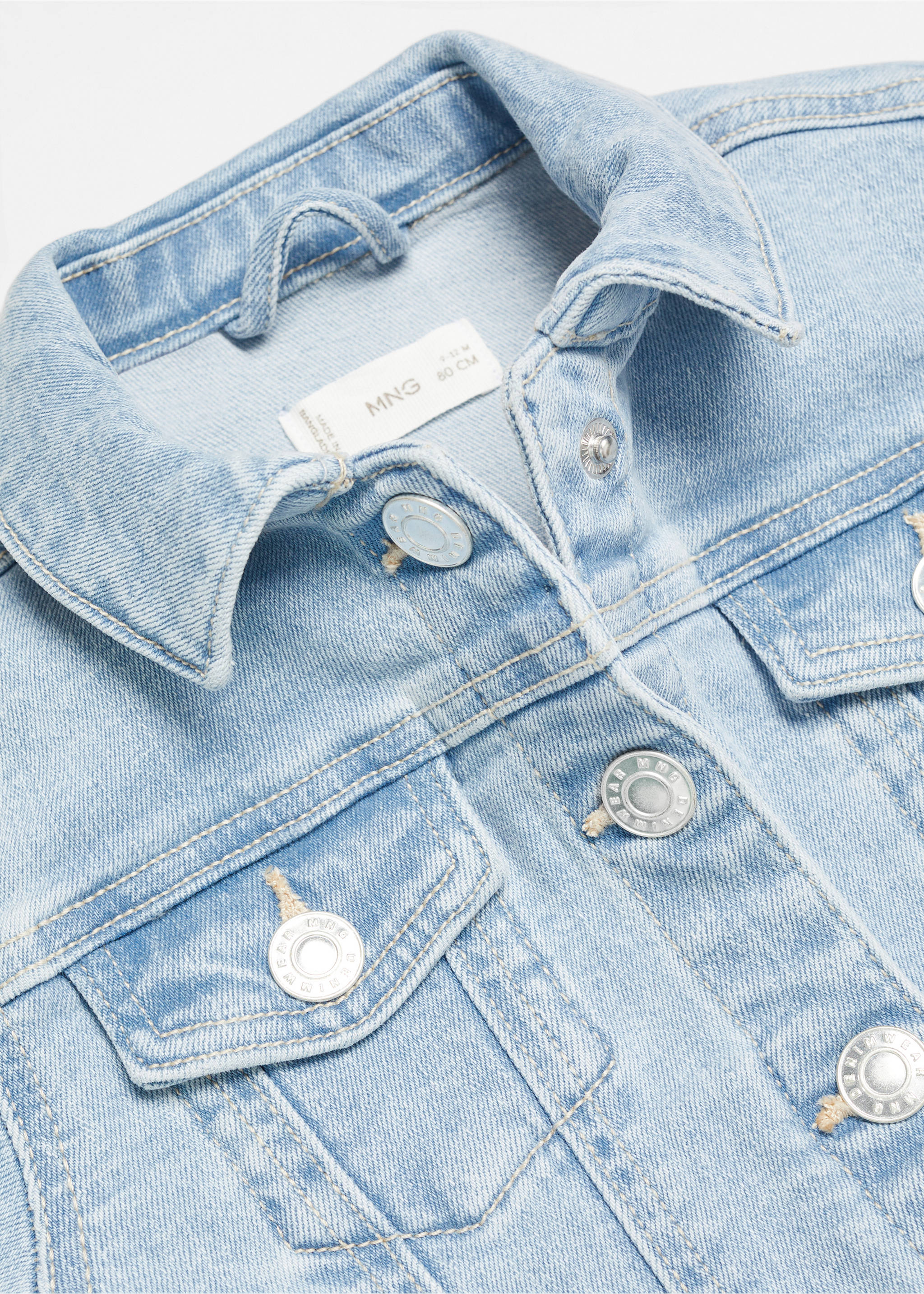 Pockets denim jacket - Details of the article 8, Light Blue. Ref: 67065138-00.