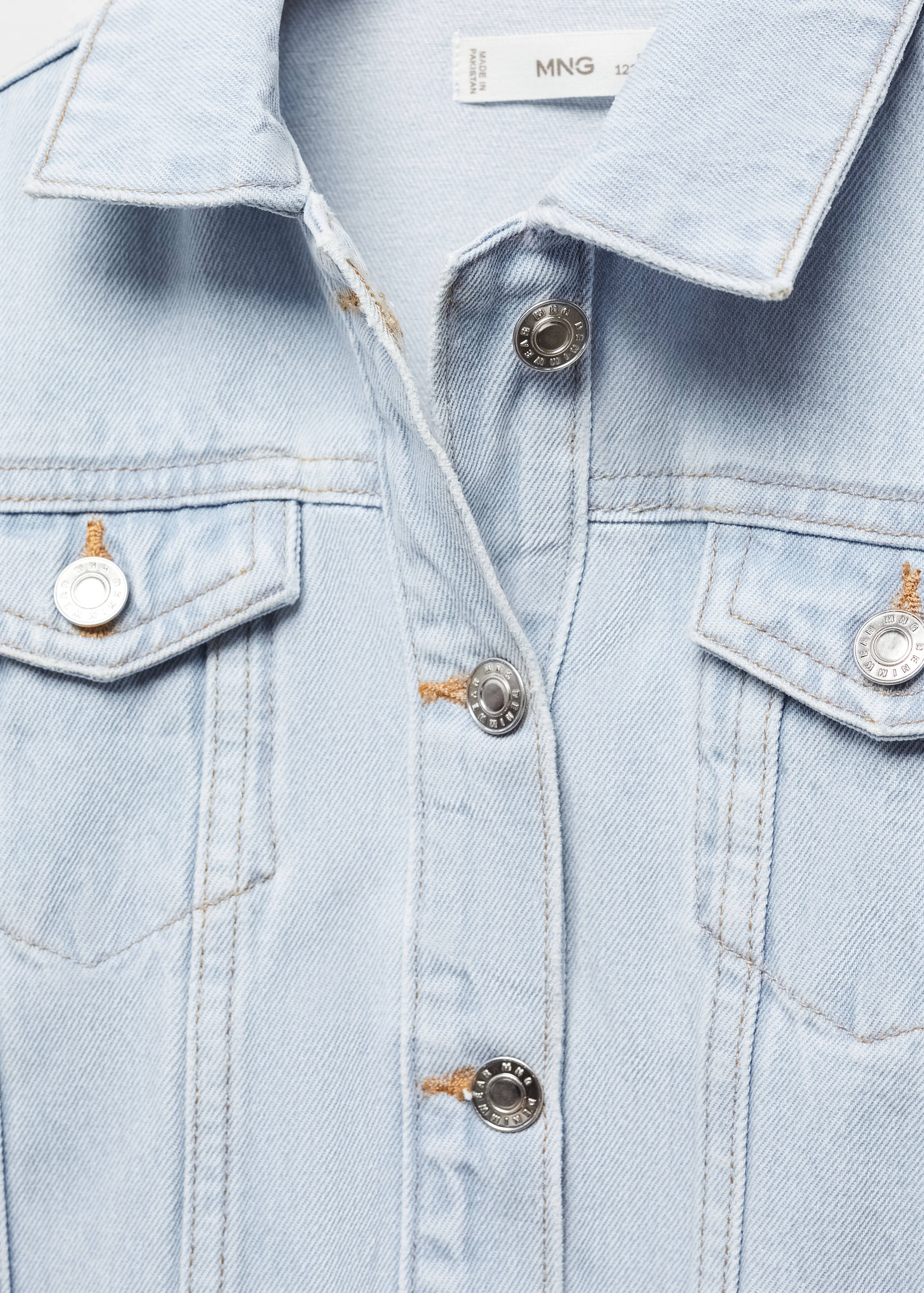 Pocketed denim jacket - Details of the article 8
