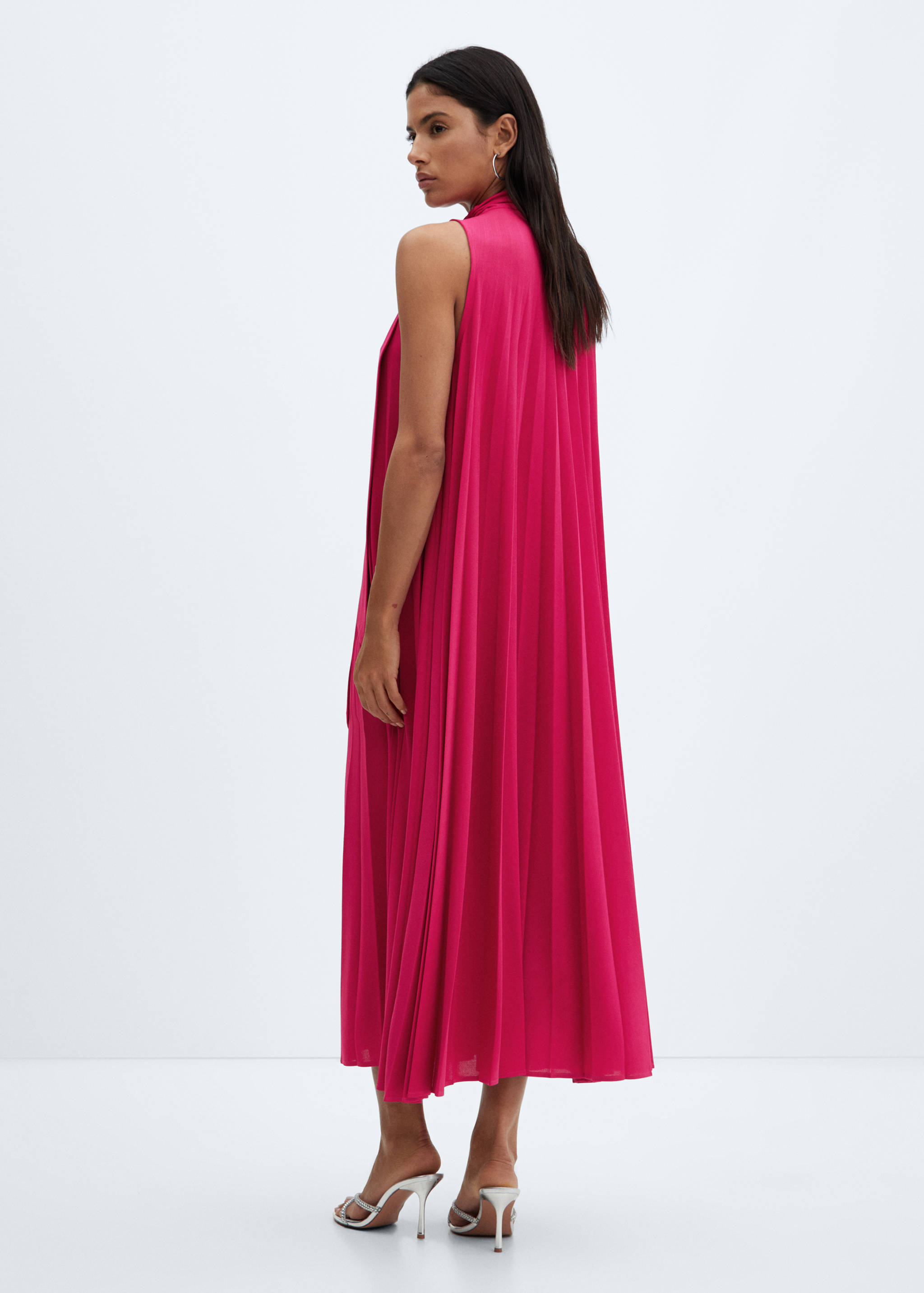 Pleated midi dress - Reverse of the article