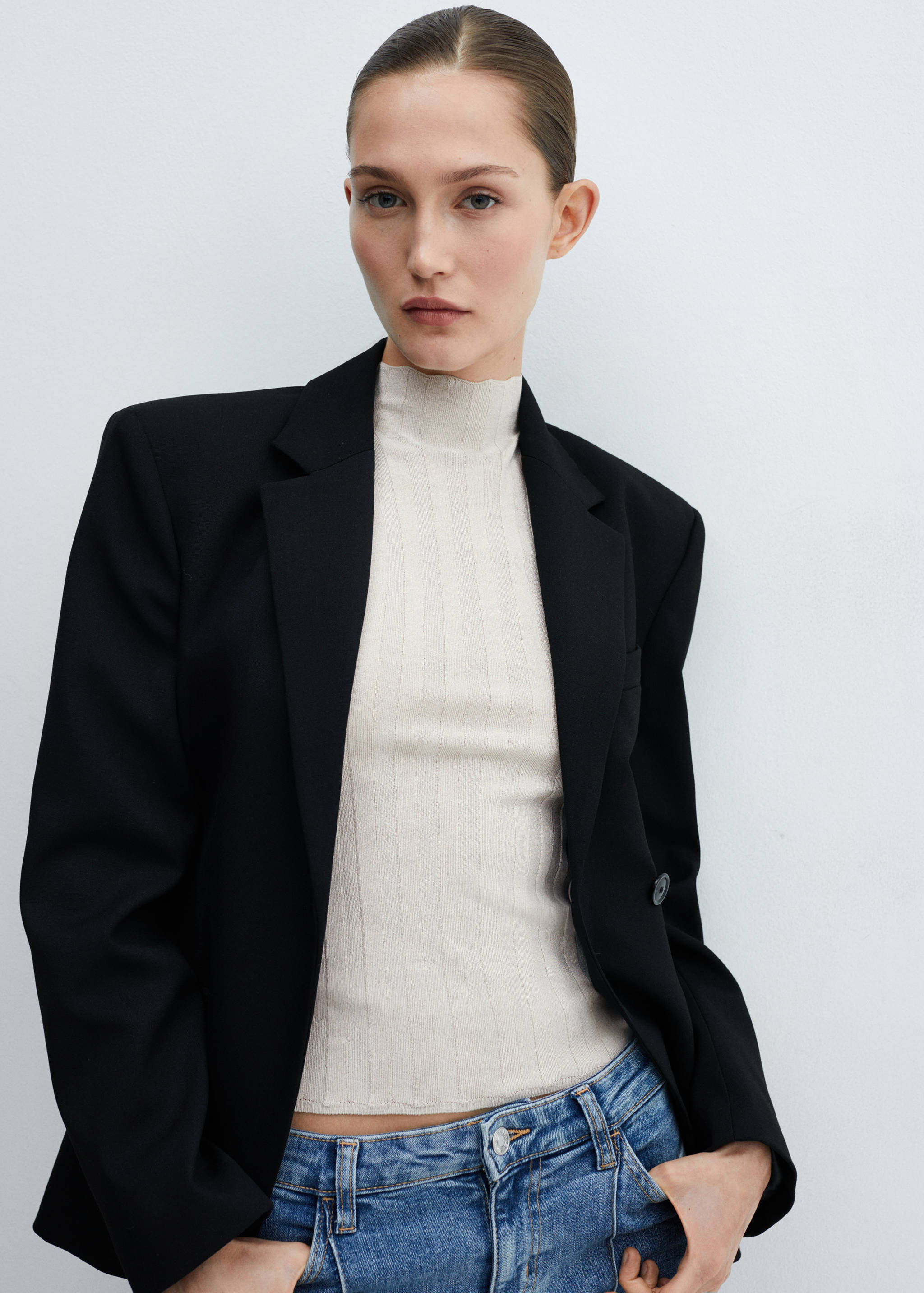 Turtleneck ribbed top - Details of the article 2