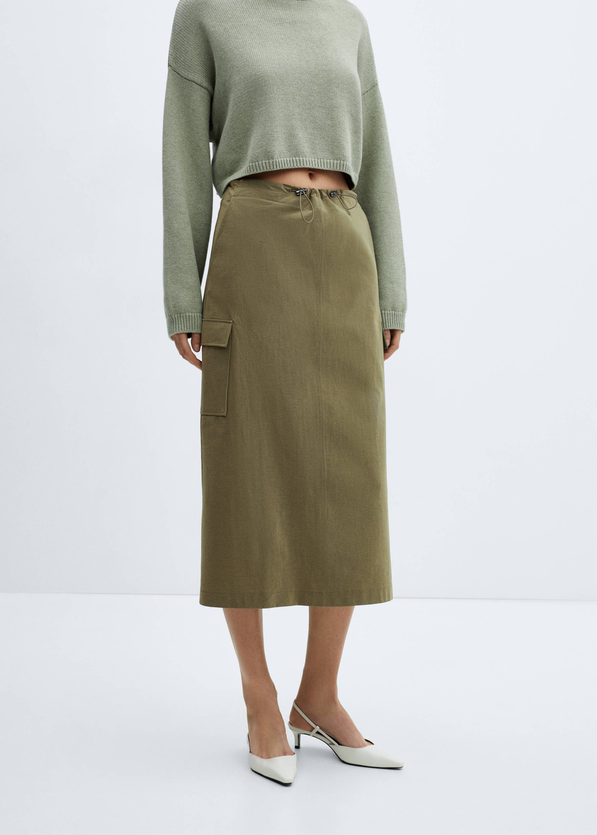 Midi-skirt with cargo pockets - Details of the article 6