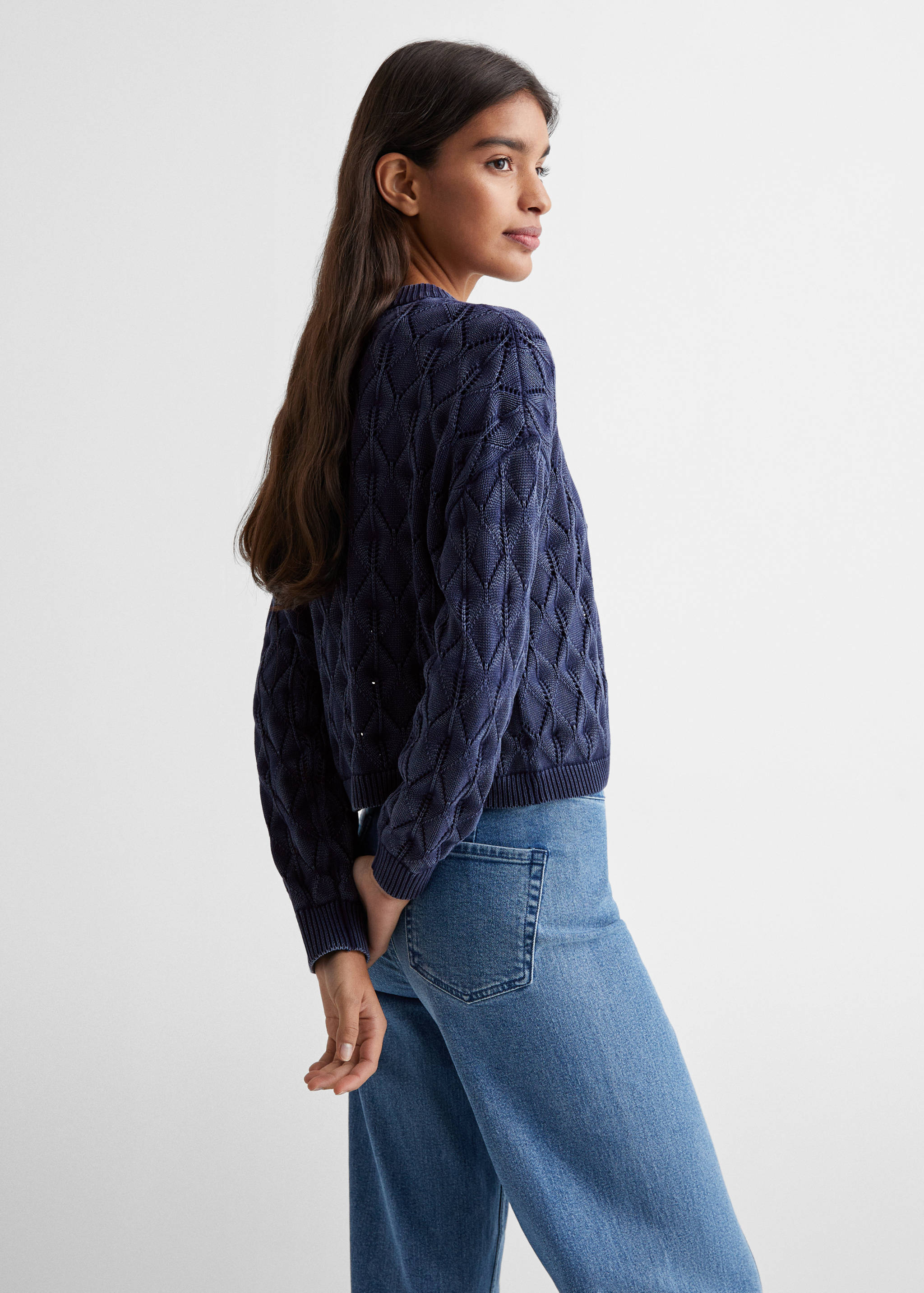 Openwork knit sweater - Reverse of the article