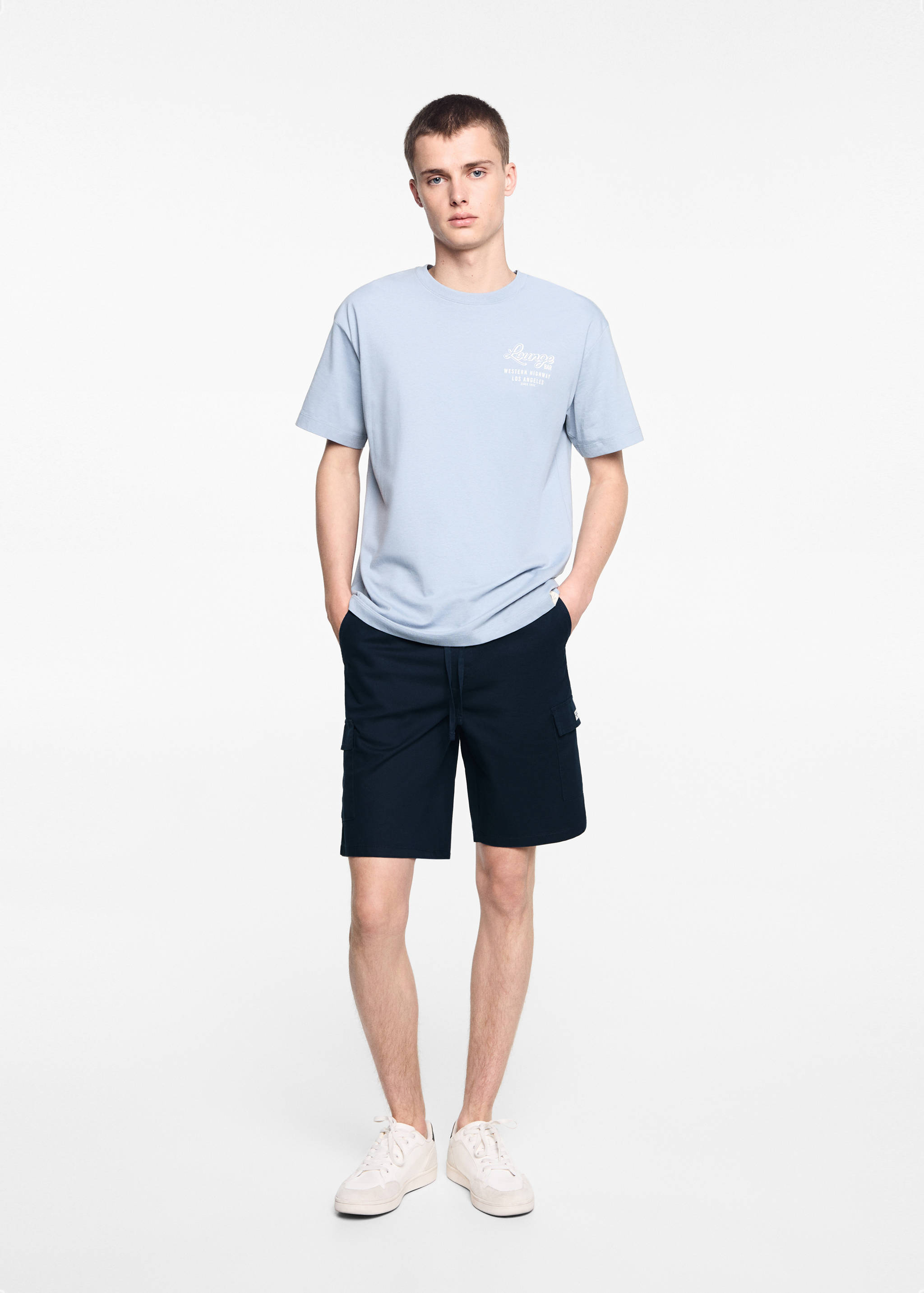 Cargo pockets linen Bermuda shorts - General plane