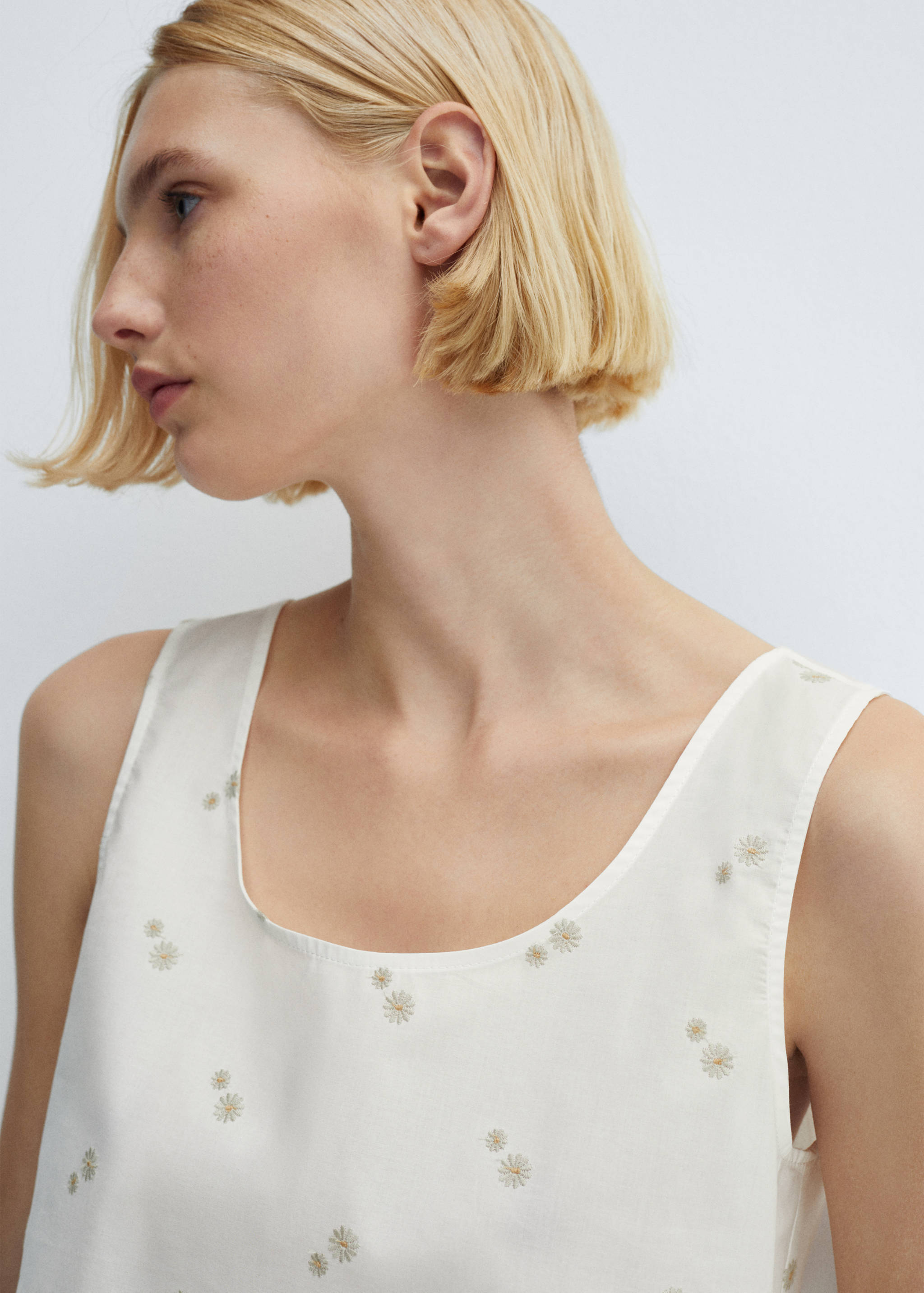 Floral embroidered cotton pyjama top - Details of the article 1