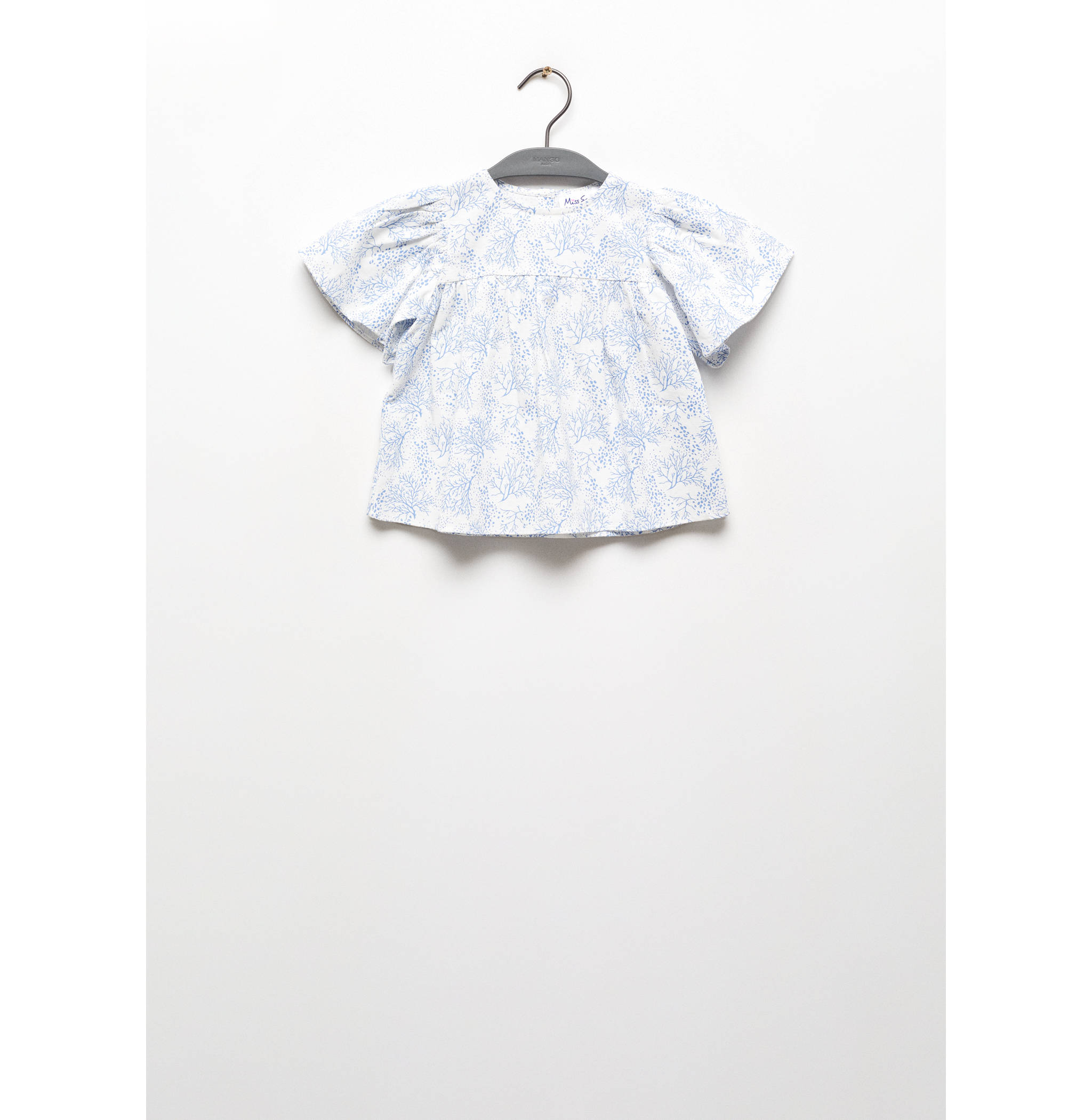 Gemusterte Bluse mit Volantdetails - Artikel ohne Model