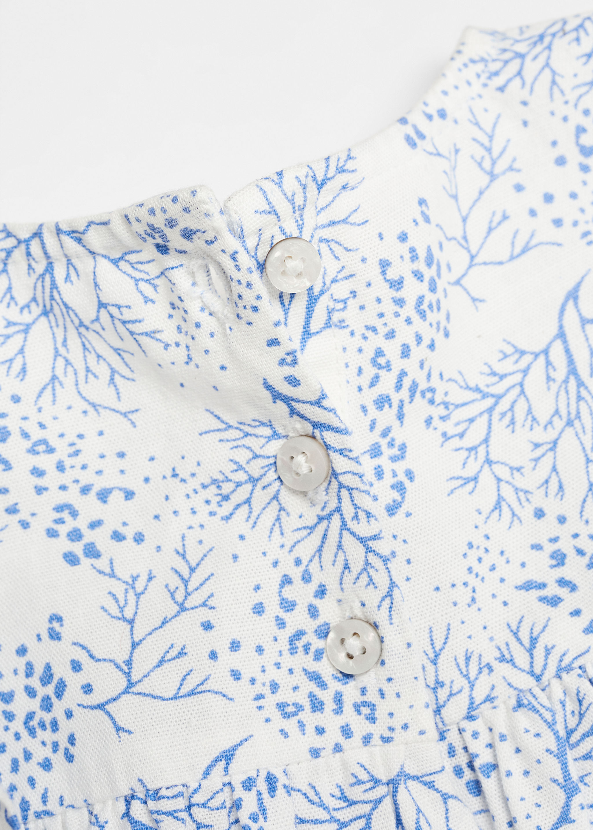 Gemusterte Bluse mit Volantdetails - Detail des Artikels 0