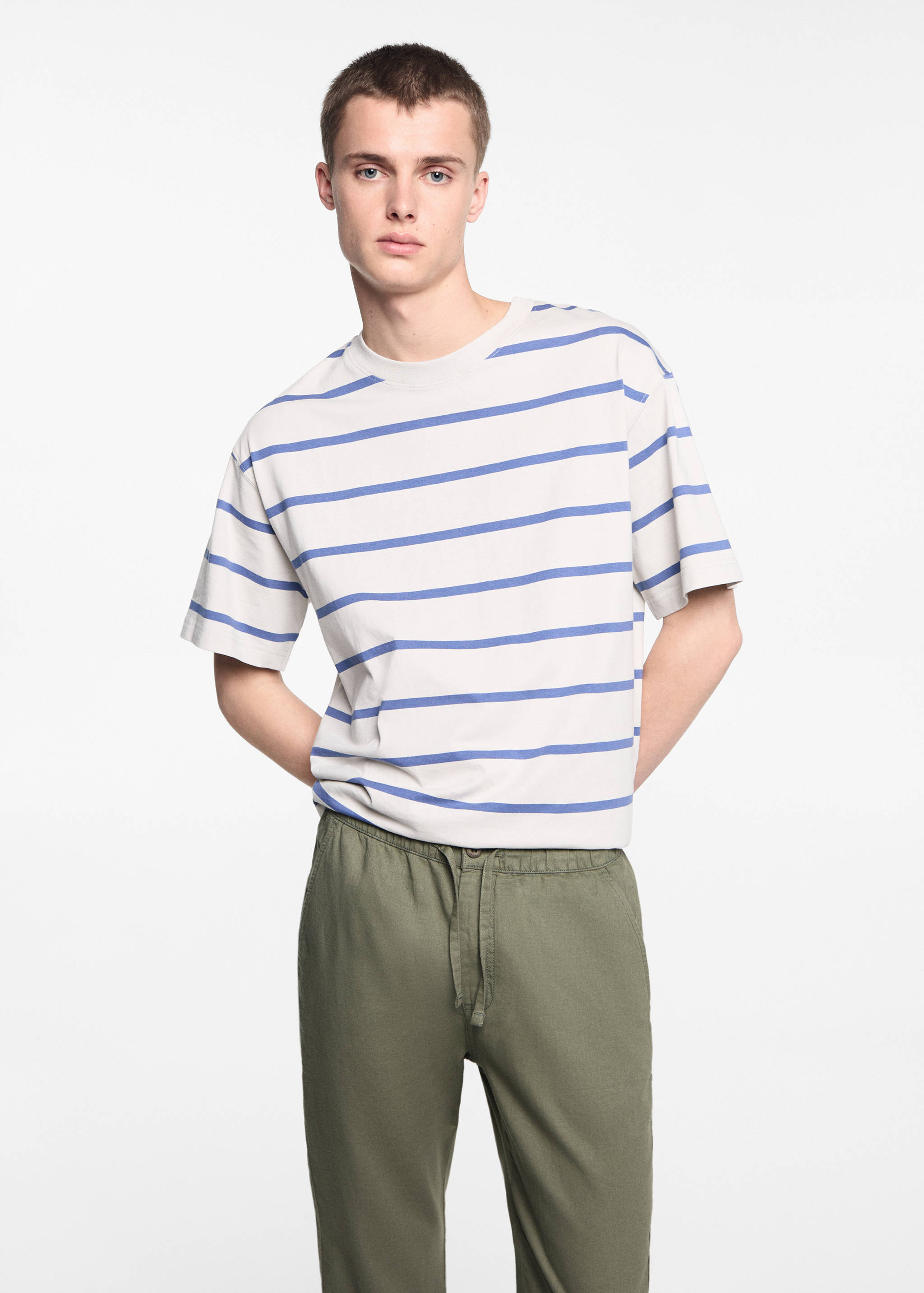 Calças jogger de linho - Plano médio