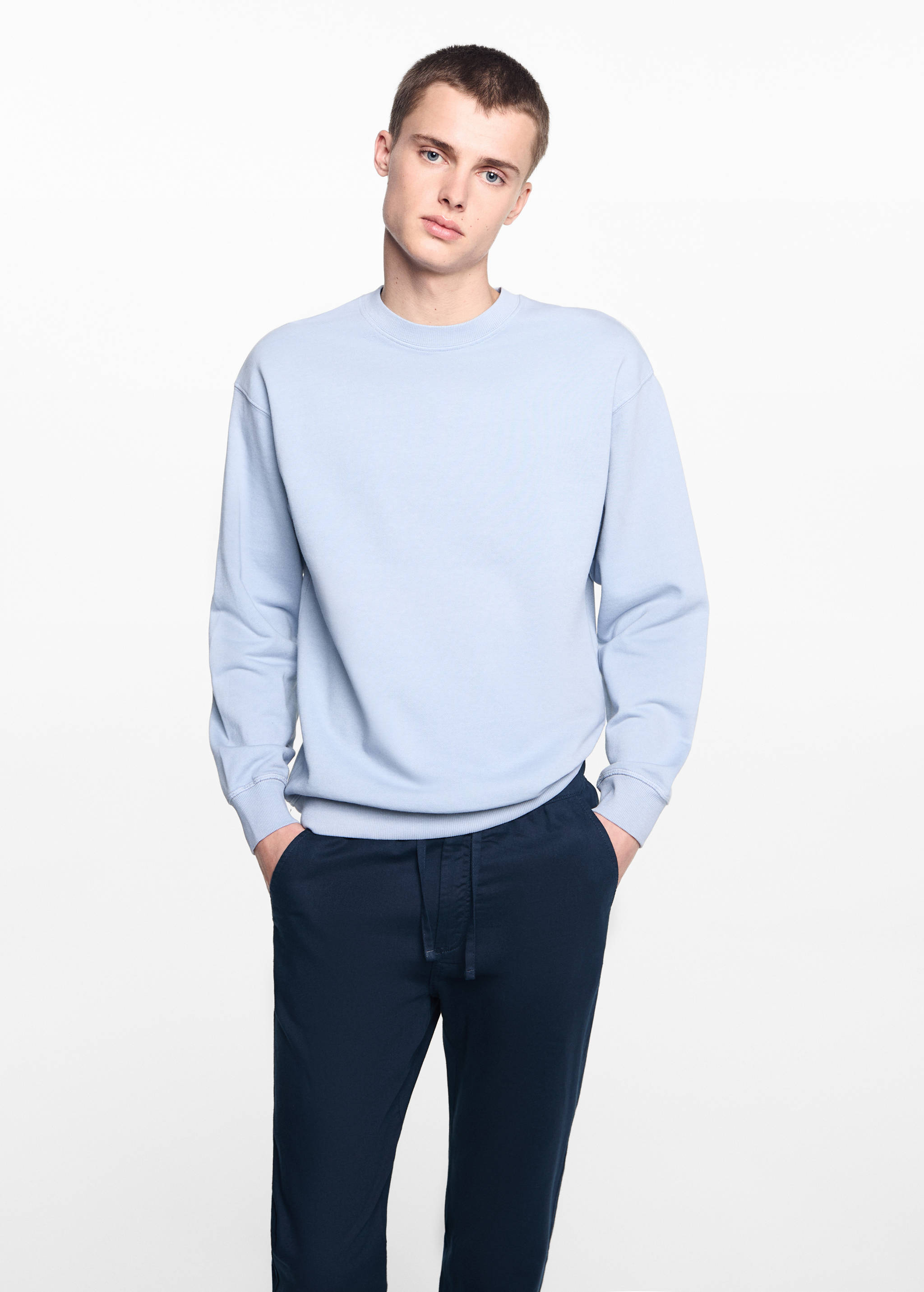 Calças jogger de linho - Plano médio