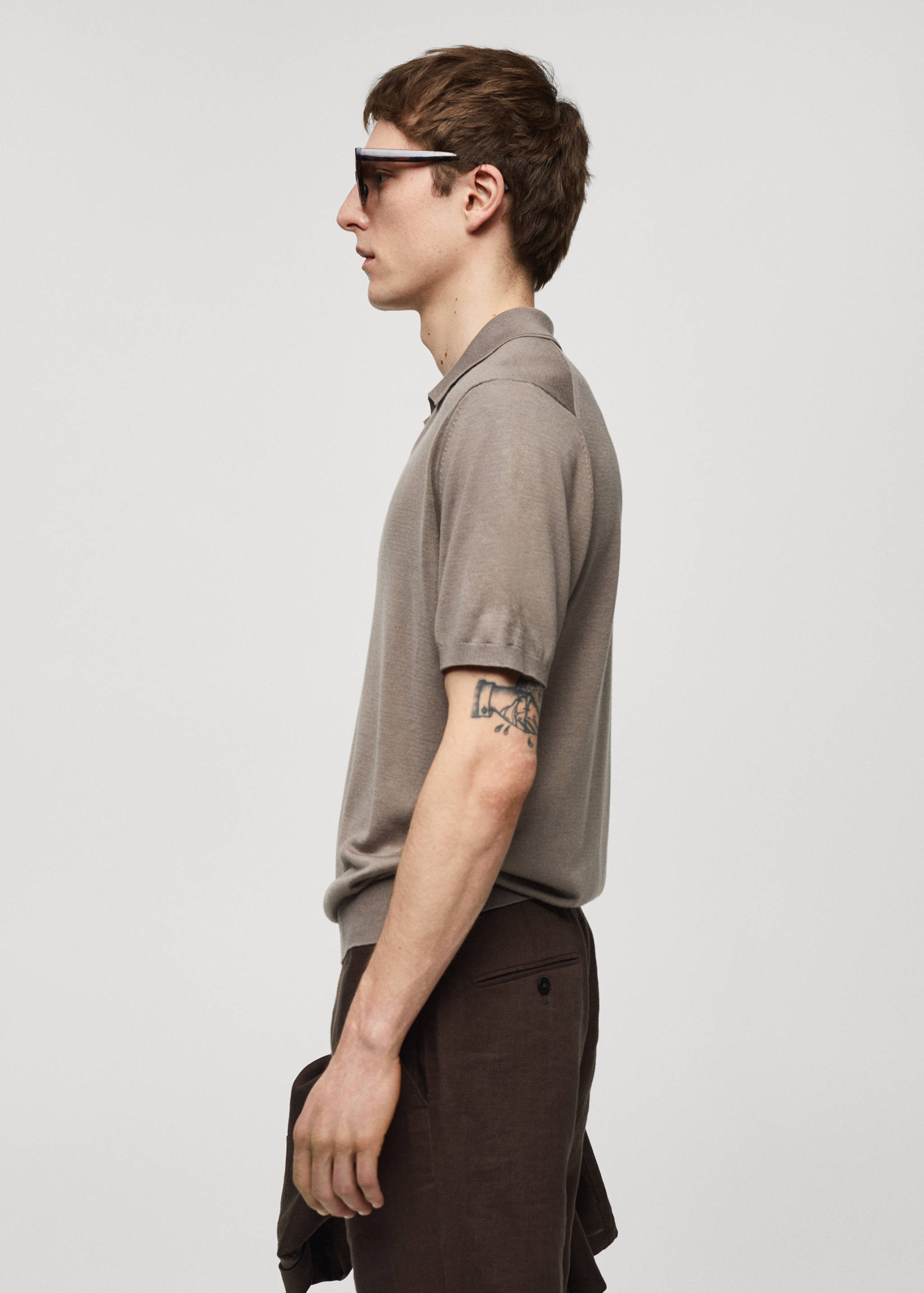 Short-sleeve knitted polo shirt - Details of the article 2