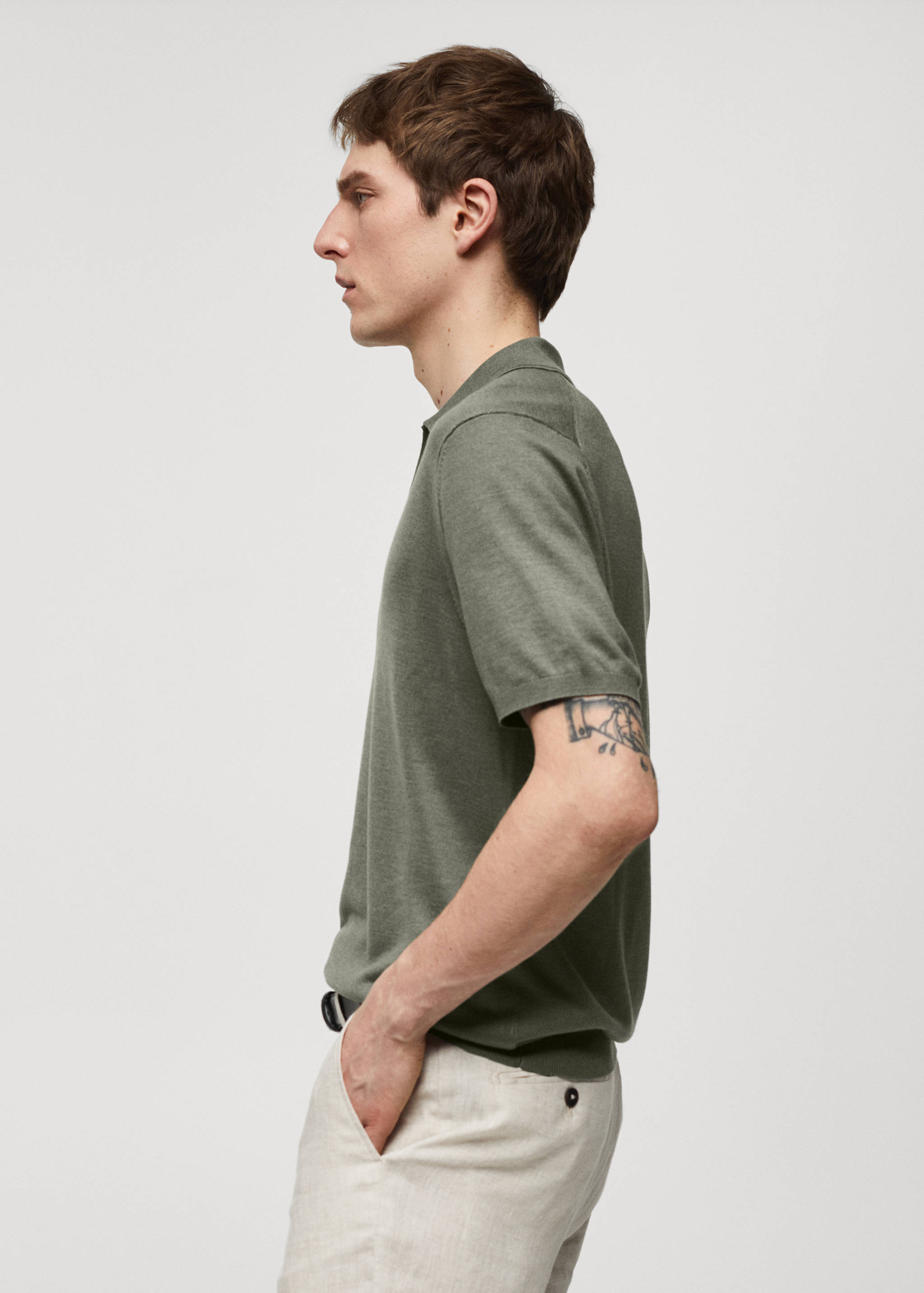 Short-sleeve knitted polo shirt - Details of the article 2
