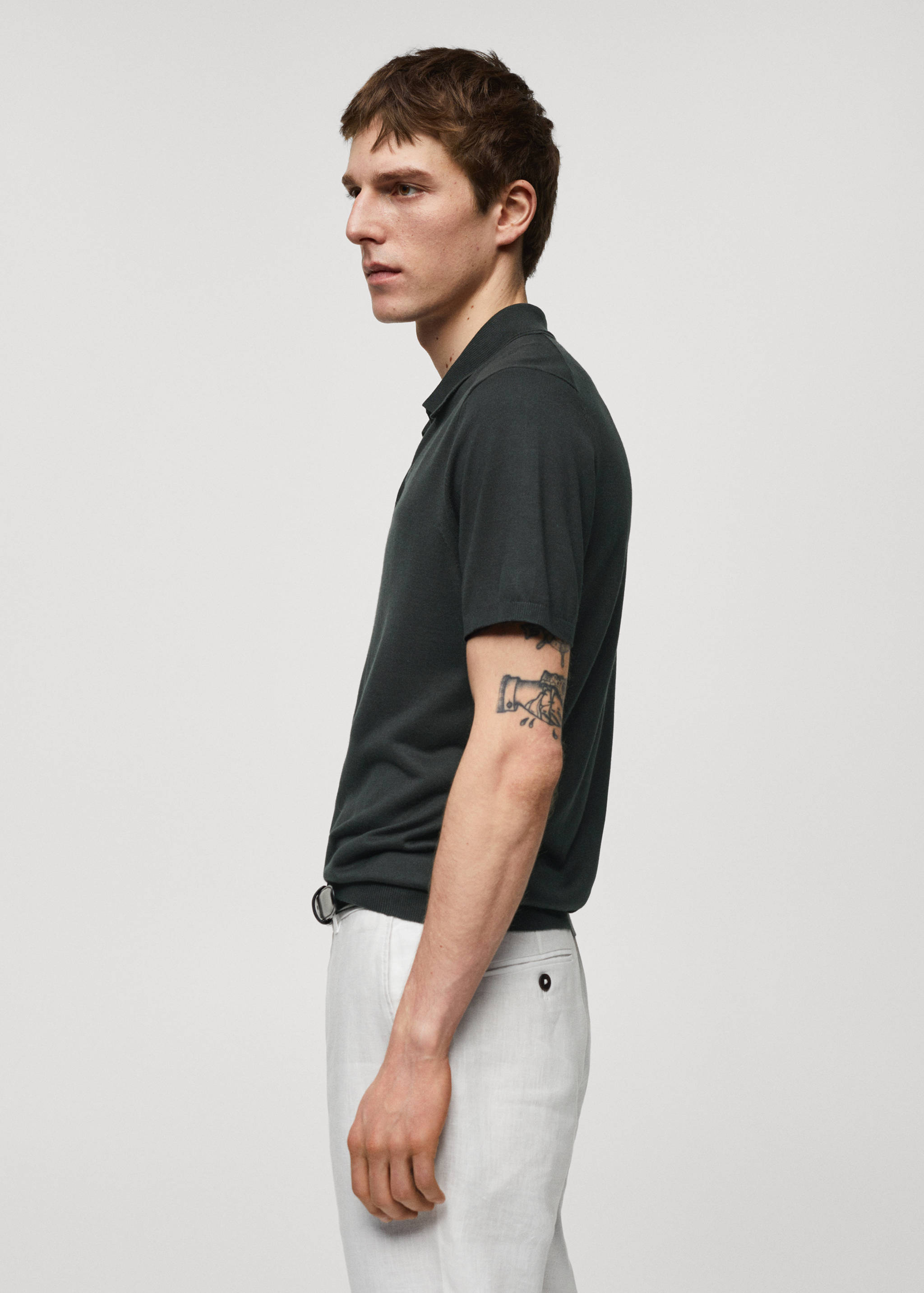Short-sleeve knitted polo shirt - Details of the article 2