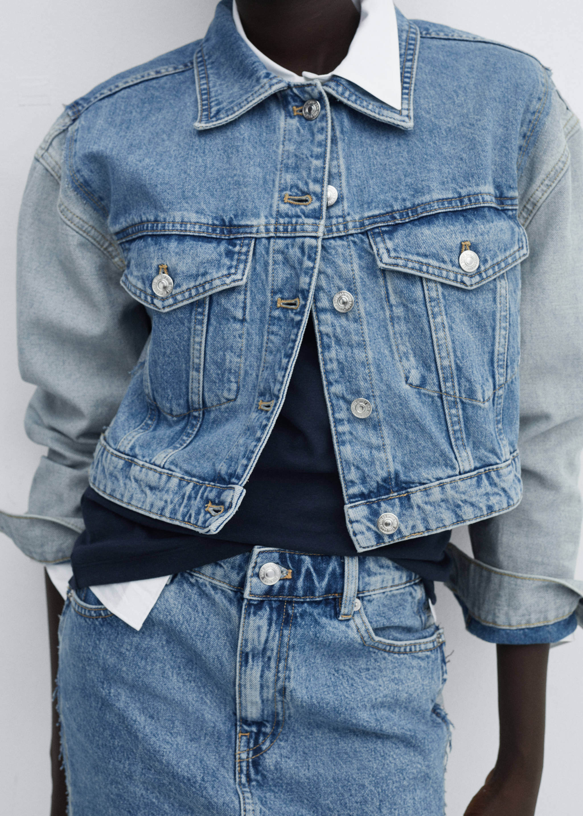 Blouson en jean crop bicolore - Détail de l'article 1