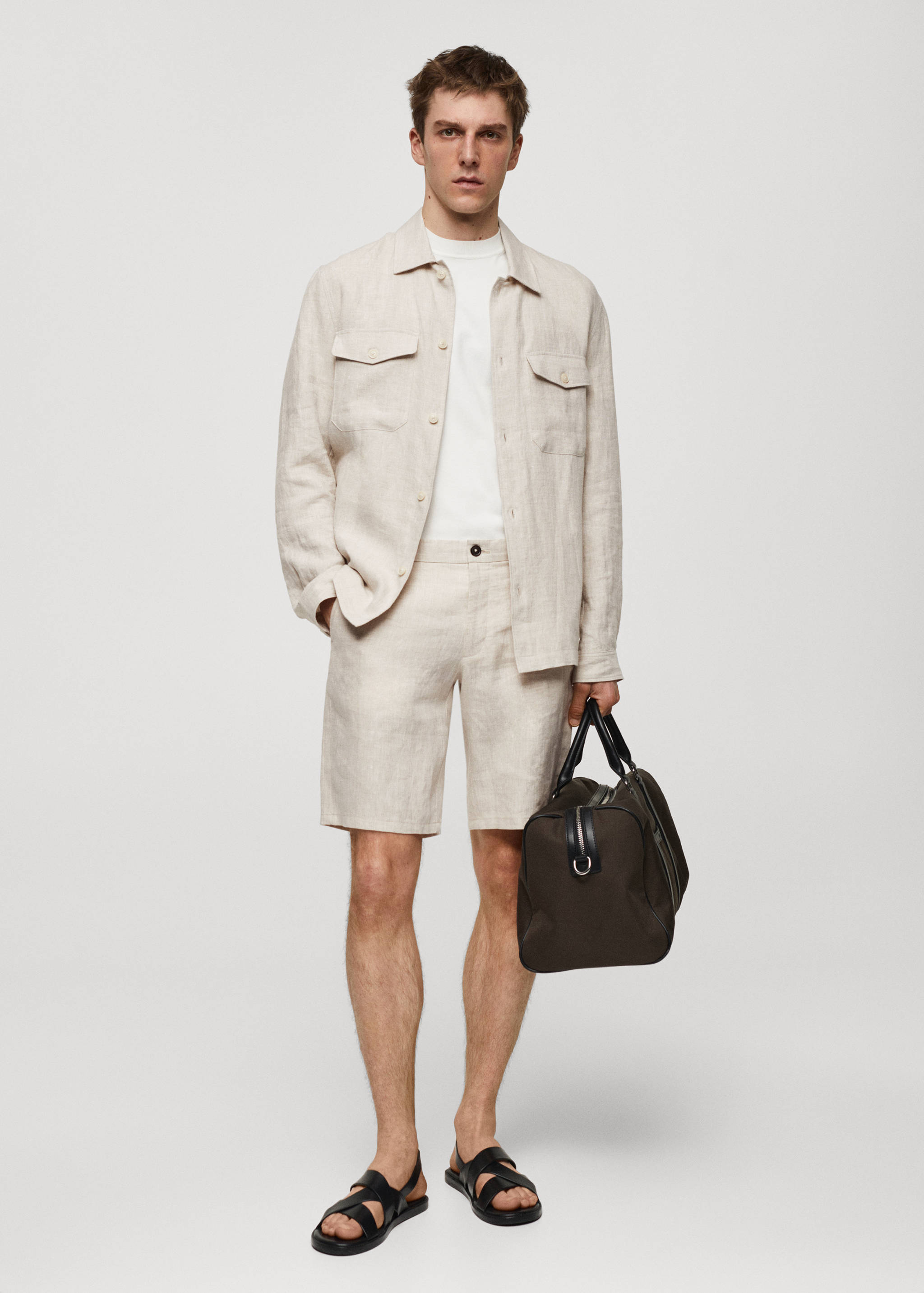 Slim-Fit-Bermudashorts aus 100 % Leinen - Allgemeine Ansicht