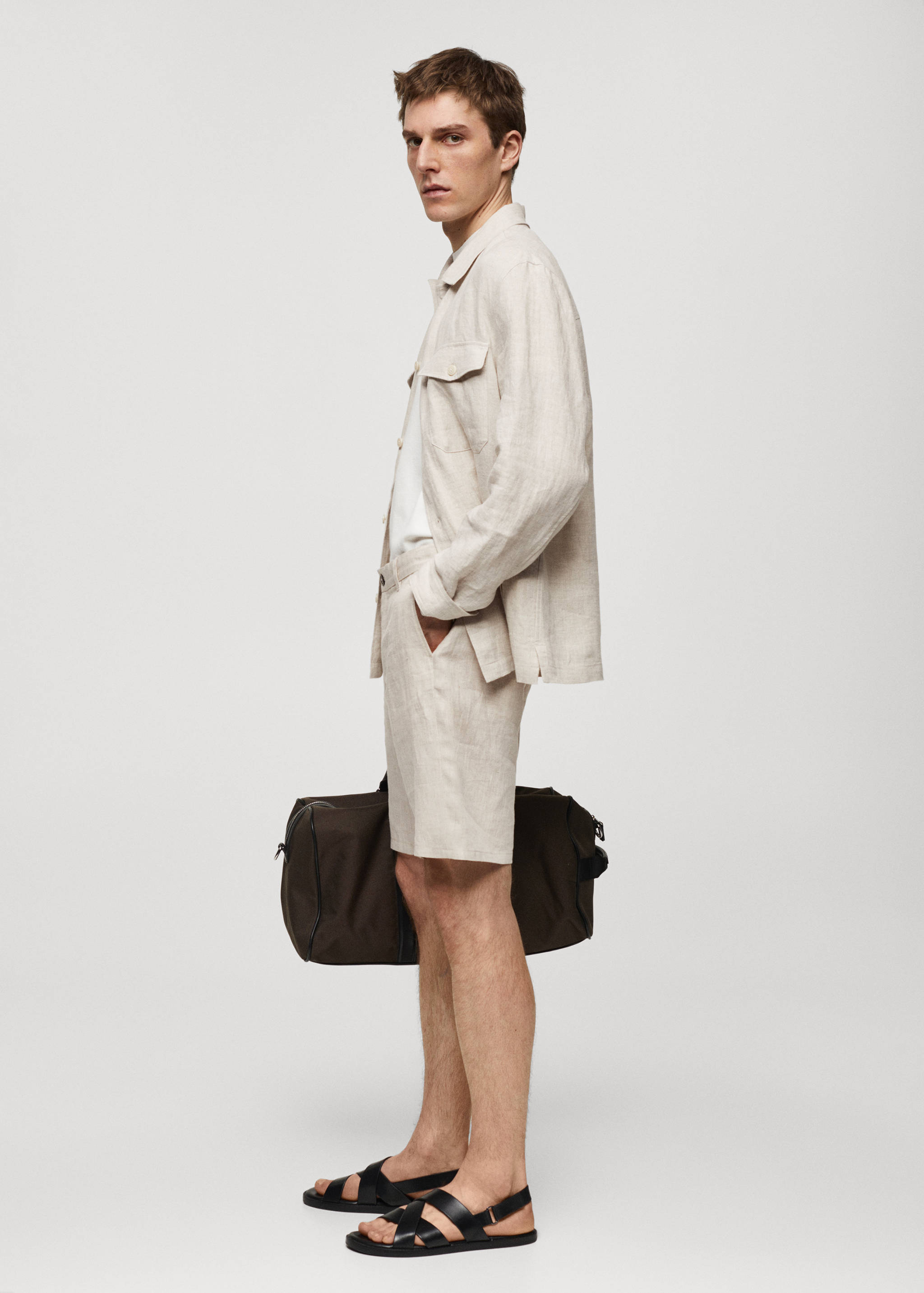 Slim-Fit-Bermudashorts aus 100 % Leinen - Detail des Artikels 2