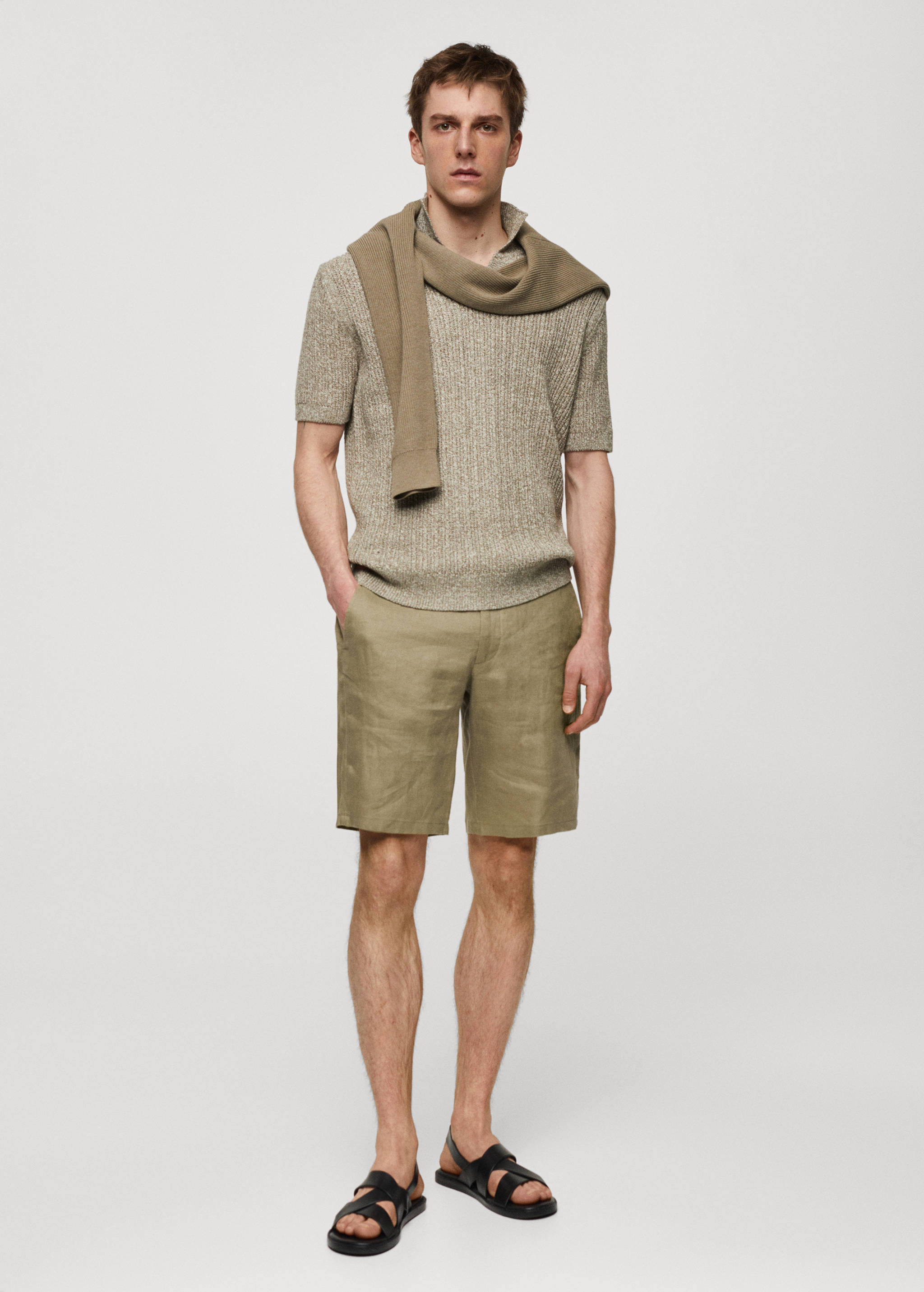 Slim-Fit-Bermudashorts aus 100 % Leinen - Allgemeine Ansicht