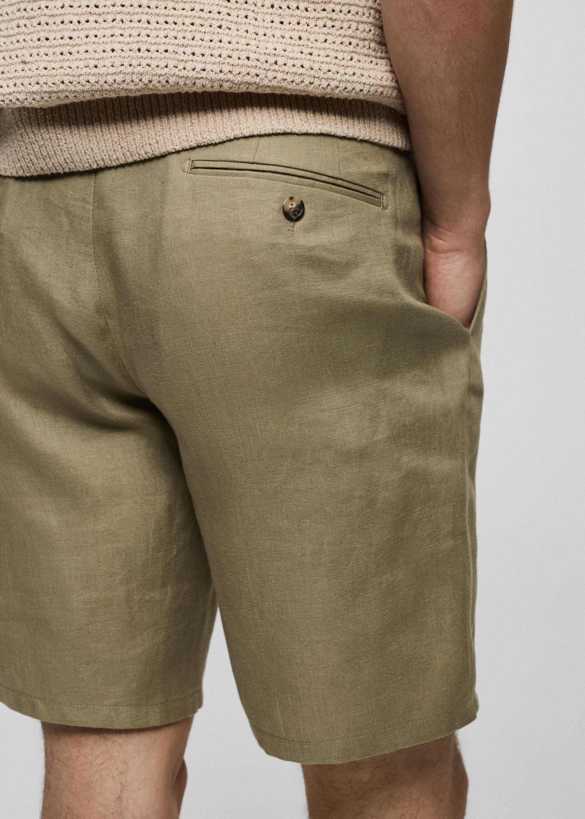 Slim-Fit-Bermudashorts aus 100 % Leinen - Detail des Artikels 6