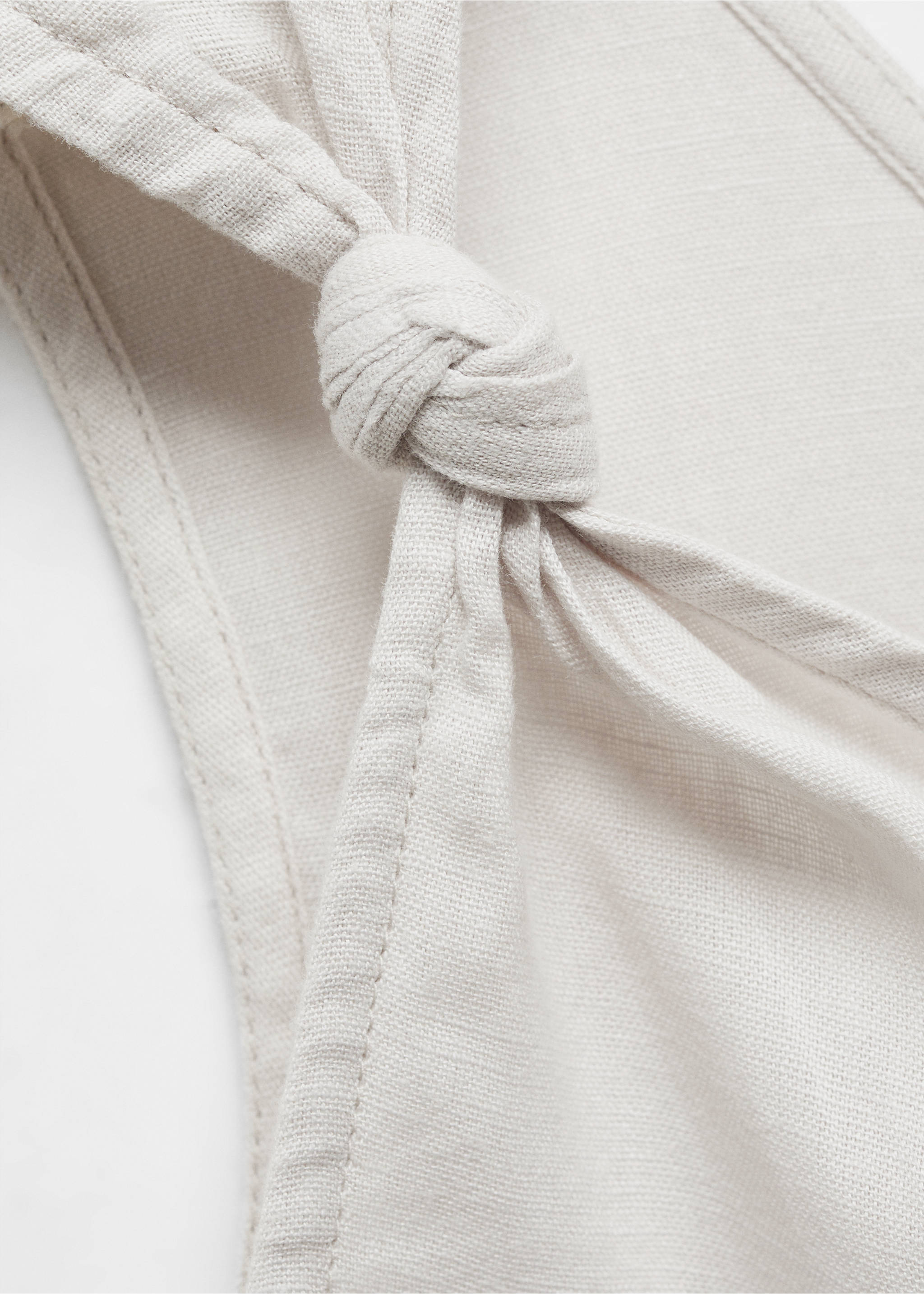 Asymmetrical top with knot - Details of the article 8, Grey. Ref: 67066745-00.